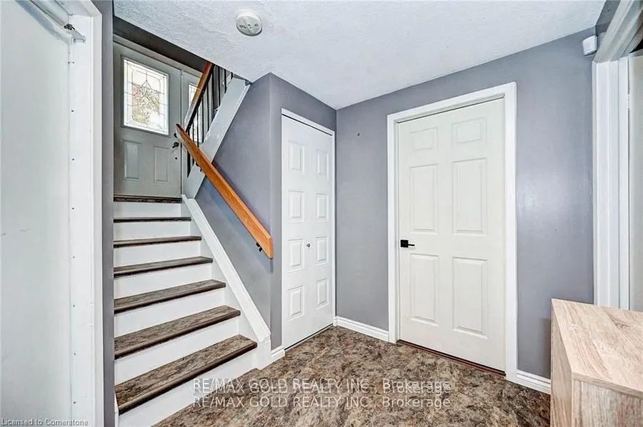 288 Salisbury Avenue