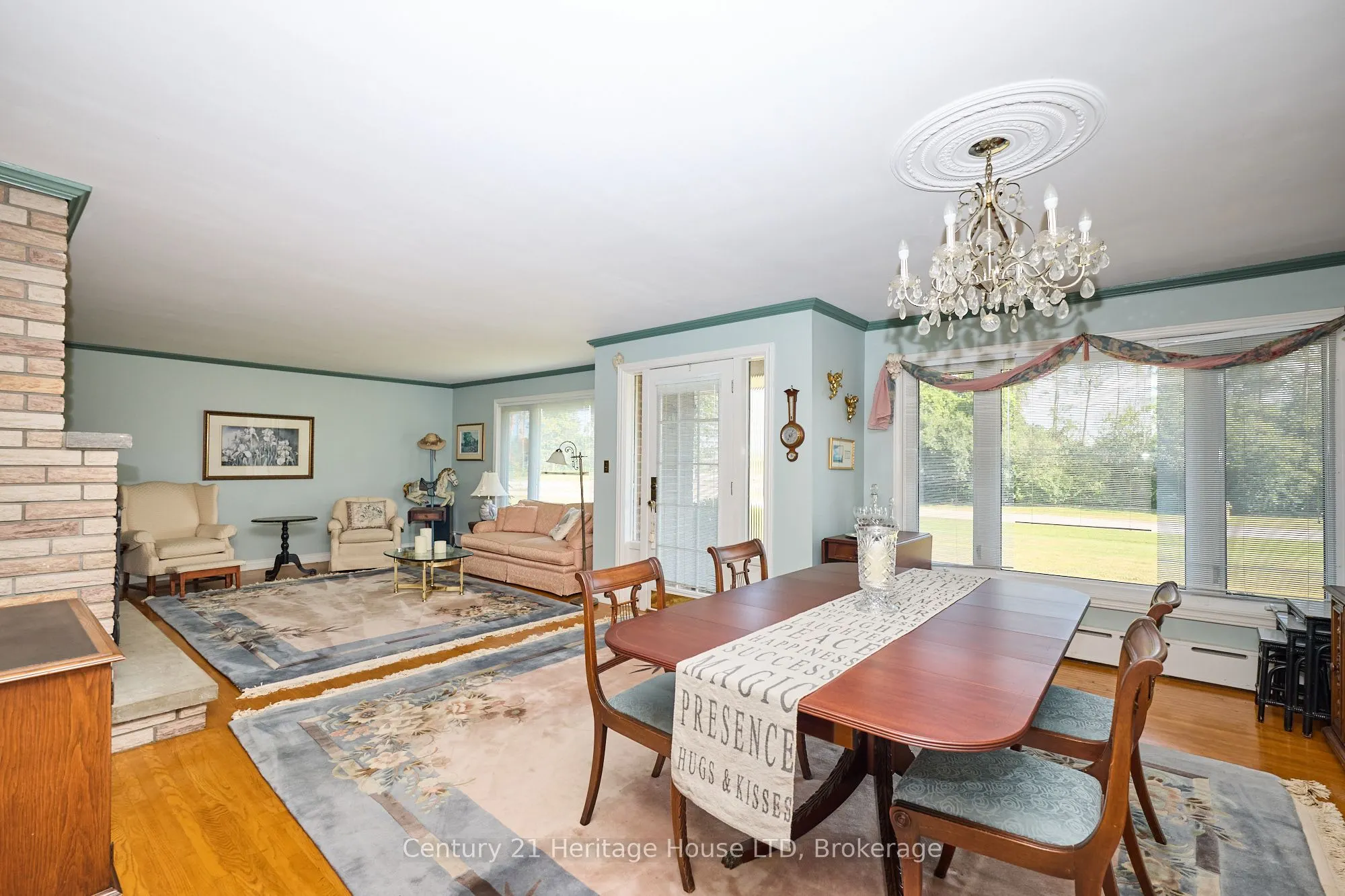 2229 Houck Crescent