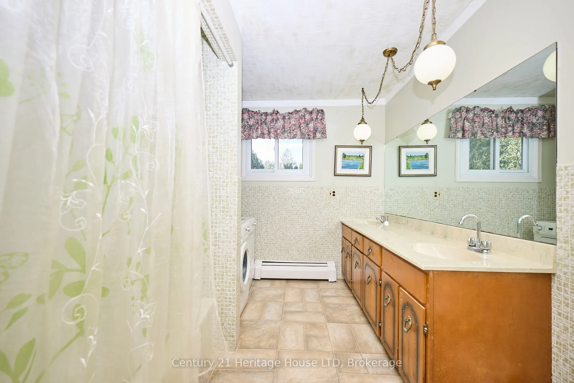2229 Houck Crescent