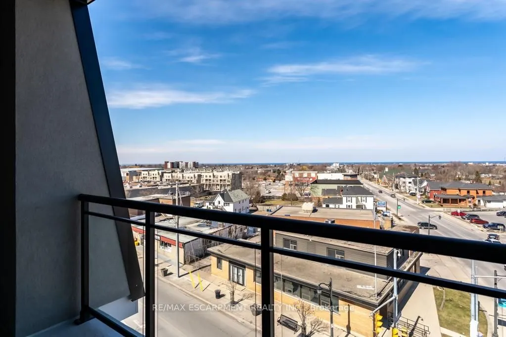 5002 King Street, #309