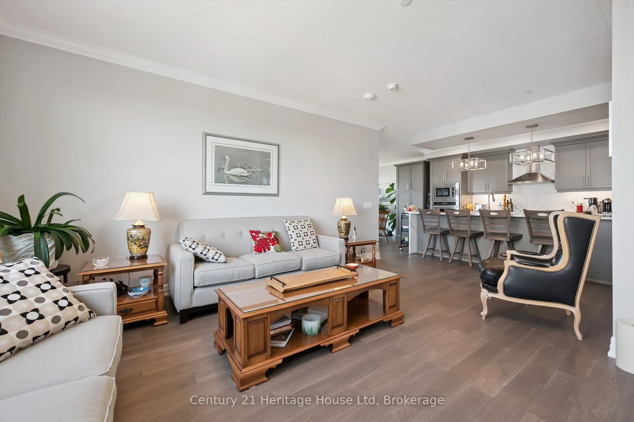 1880 Gordon Street, #705