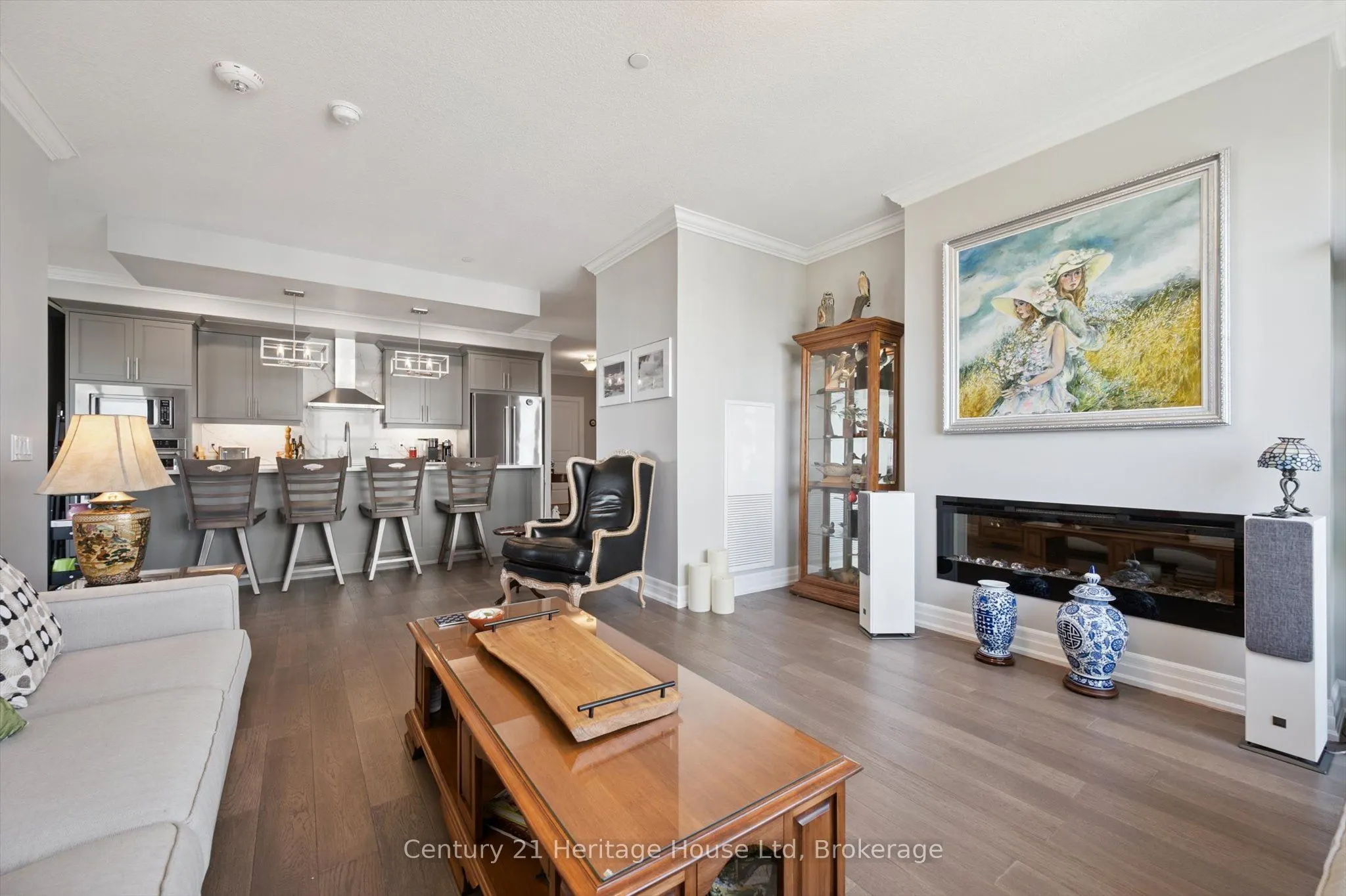 1880 Gordon Street, #705