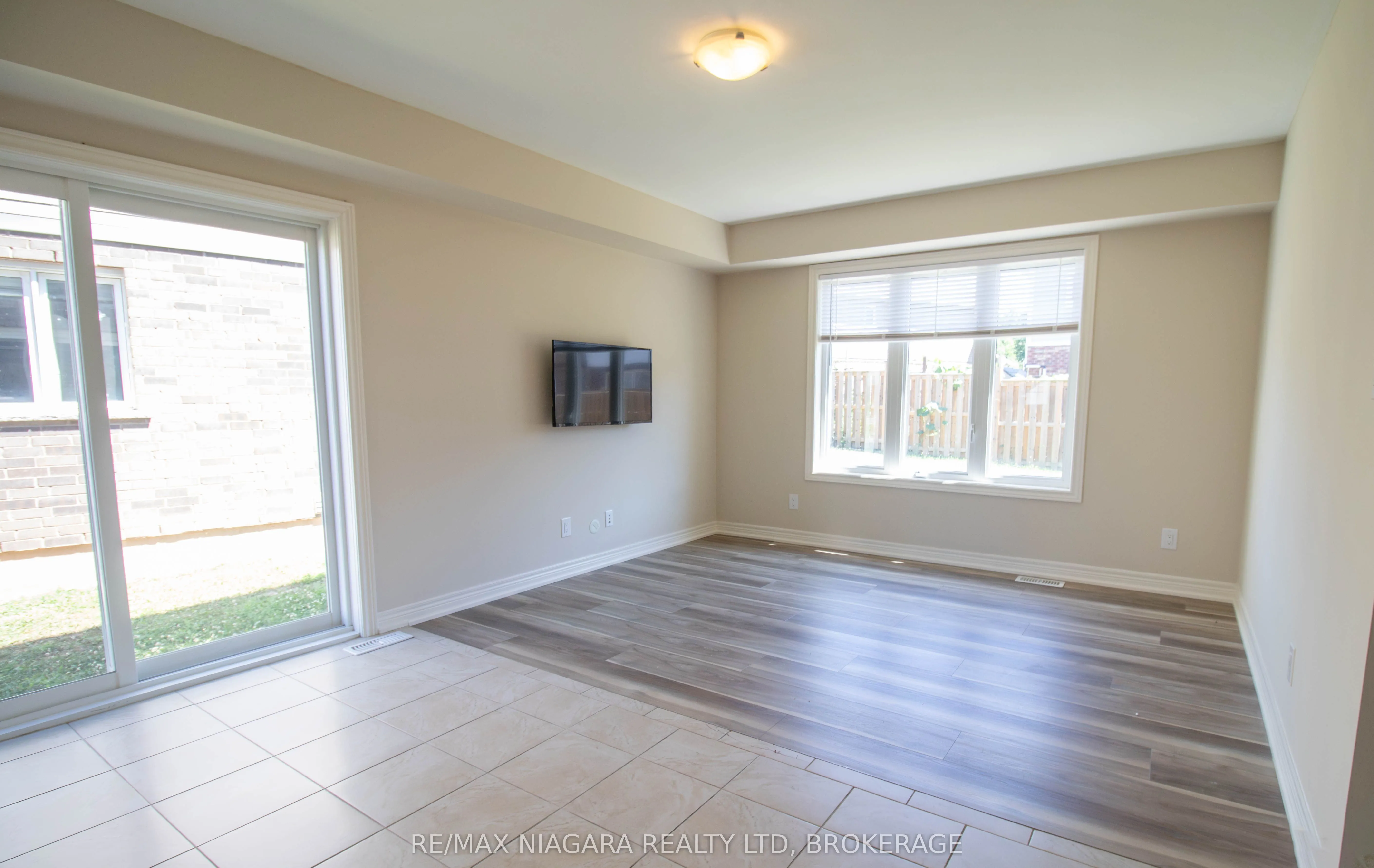 162 Winterberry Boulevard