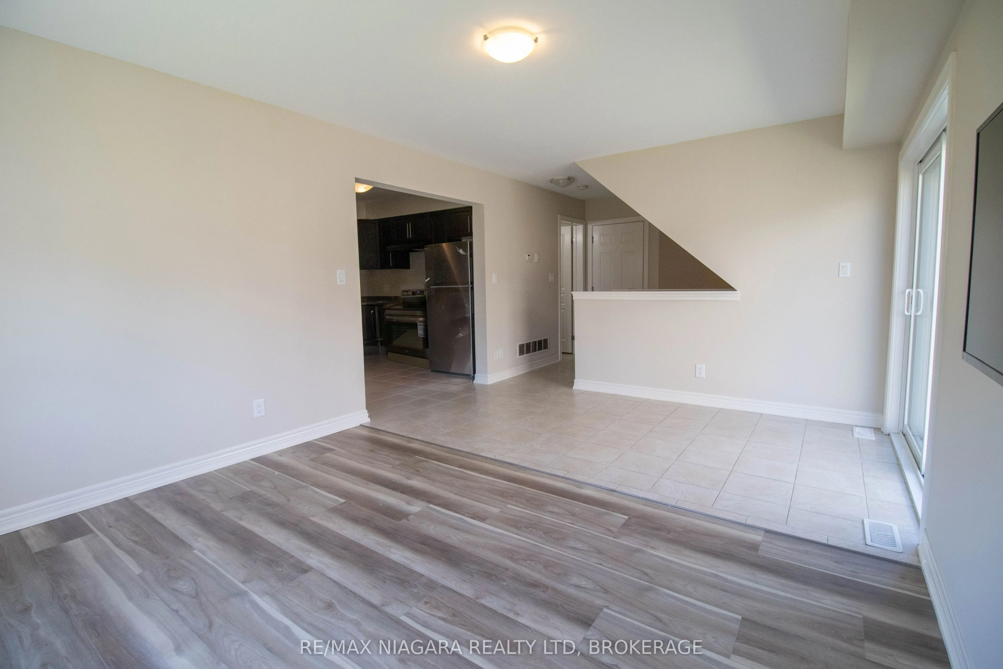 162 Winterberry Boulevard