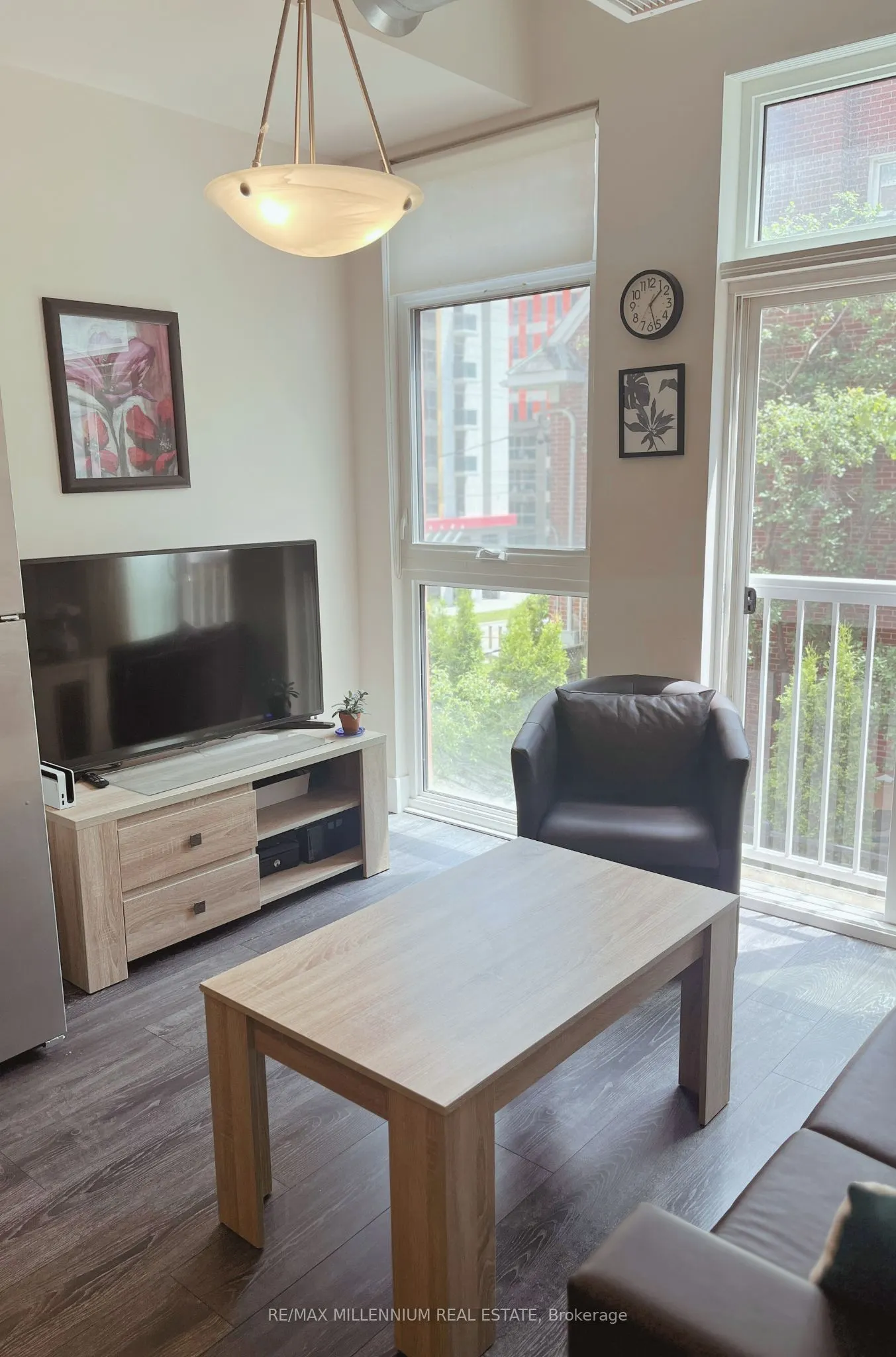 253 Albert Street, #202