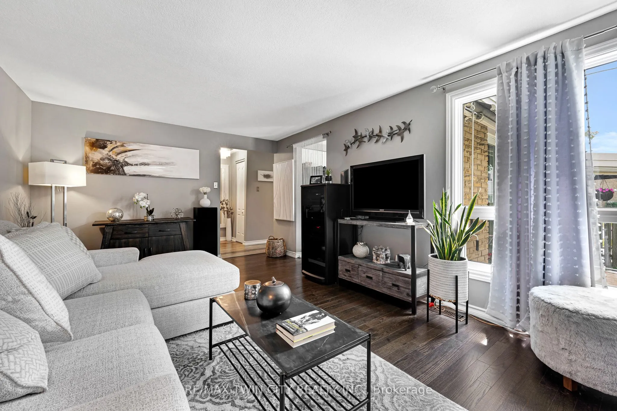 415 Morgan Avenue #15