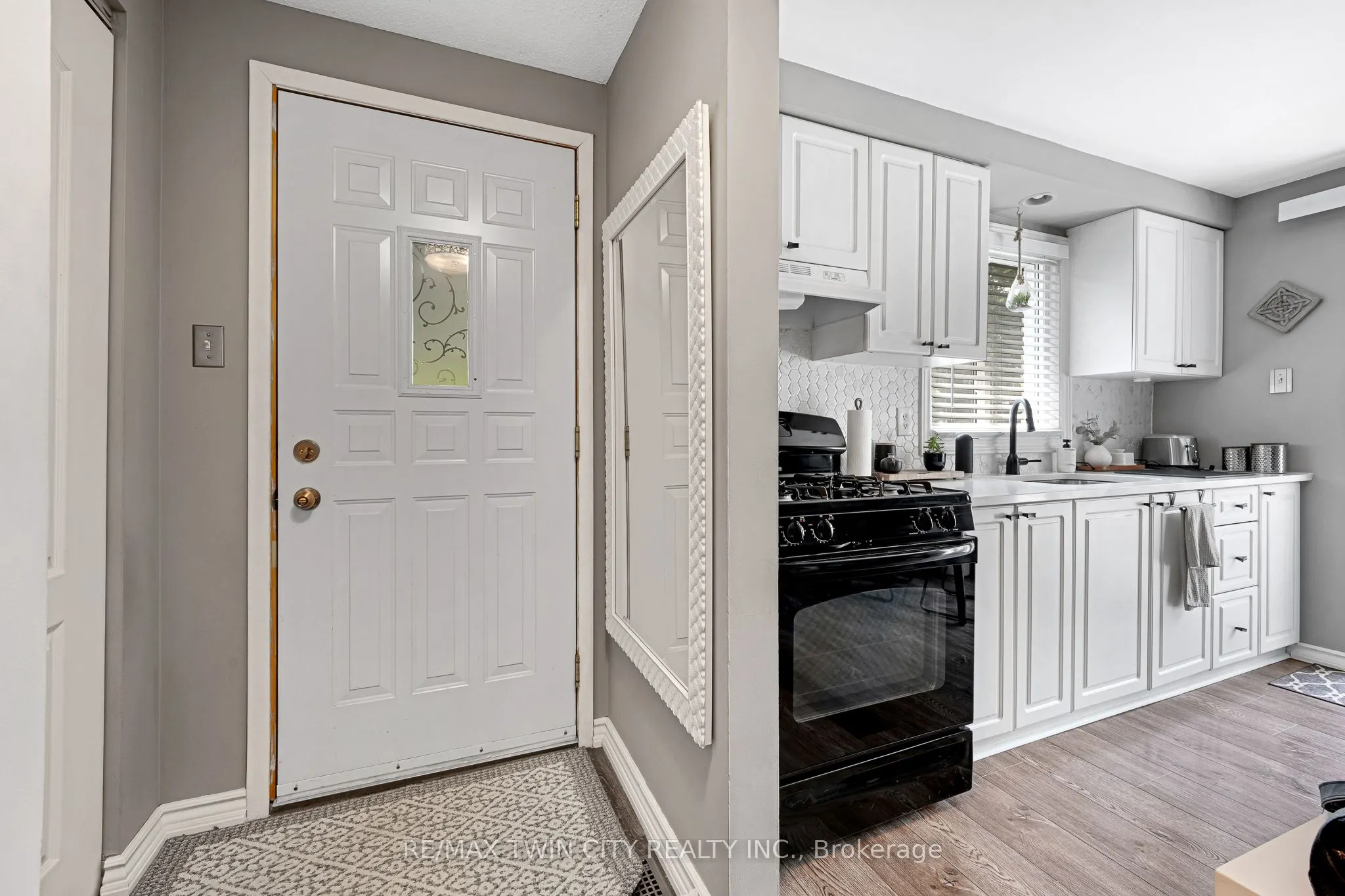 415 Morgan Avenue #15