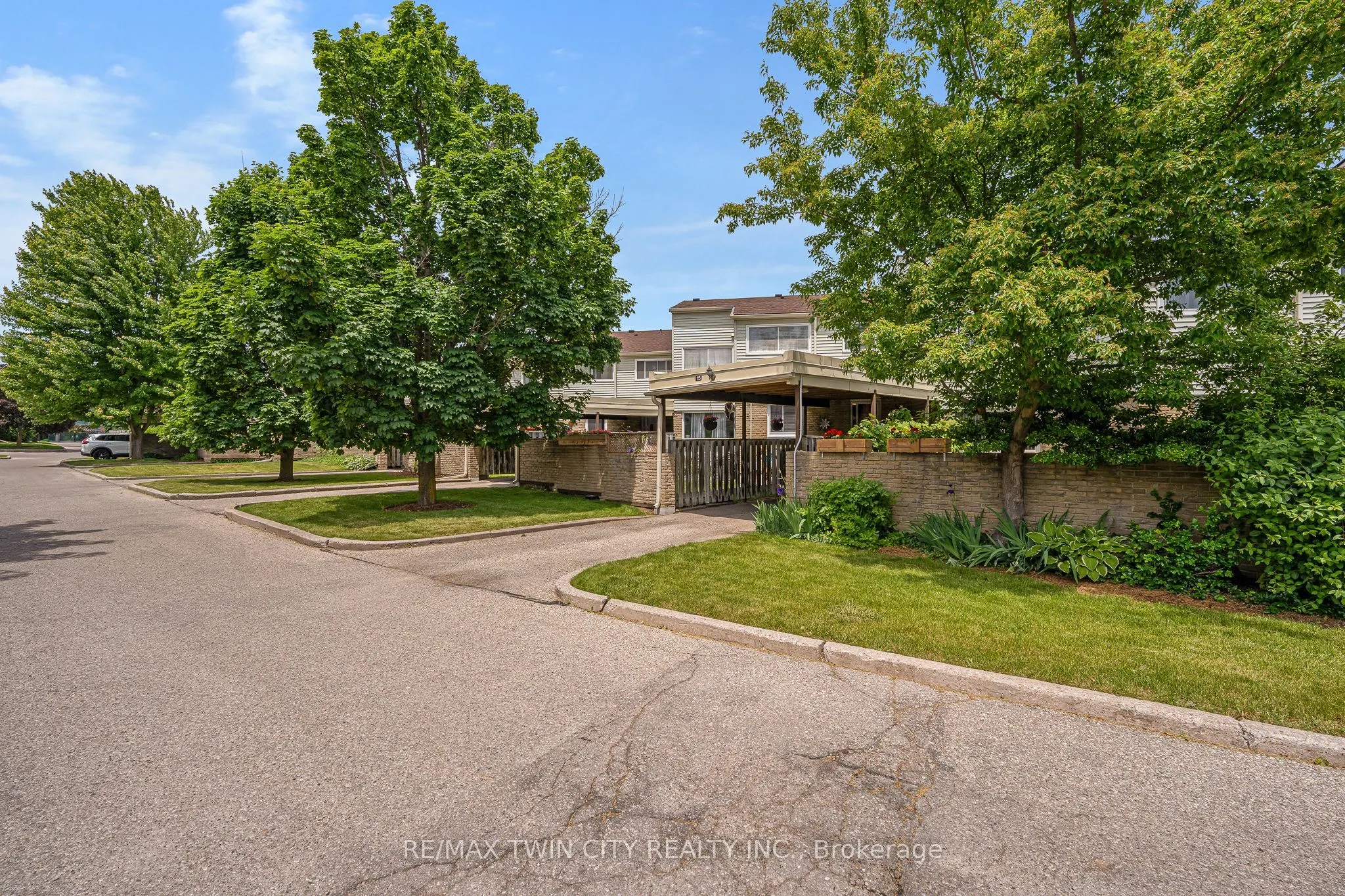 415 Morgan Avenue #15