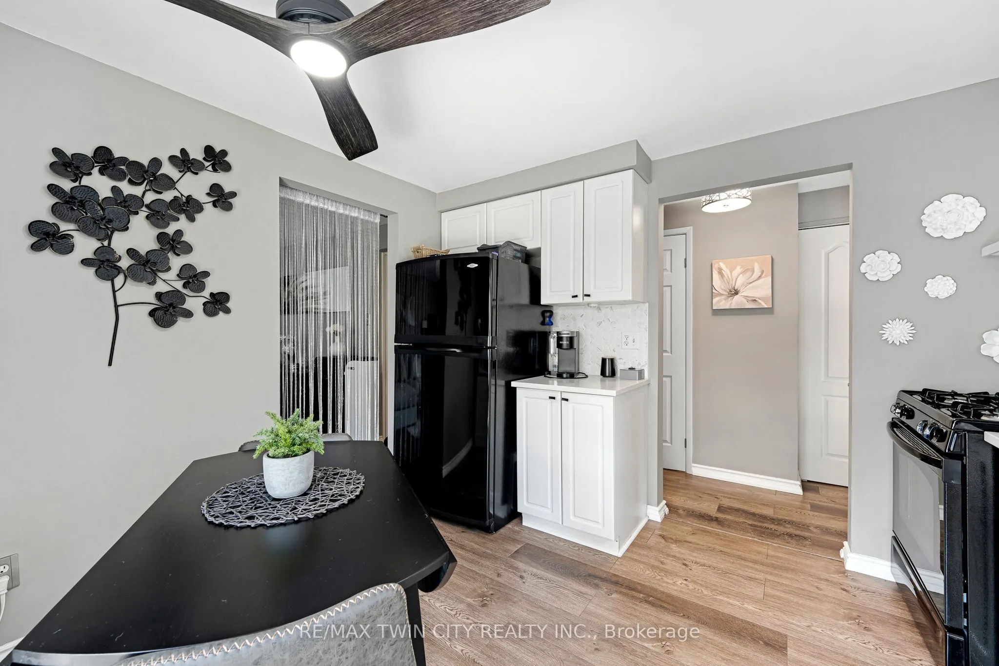 415 Morgan Avenue #15