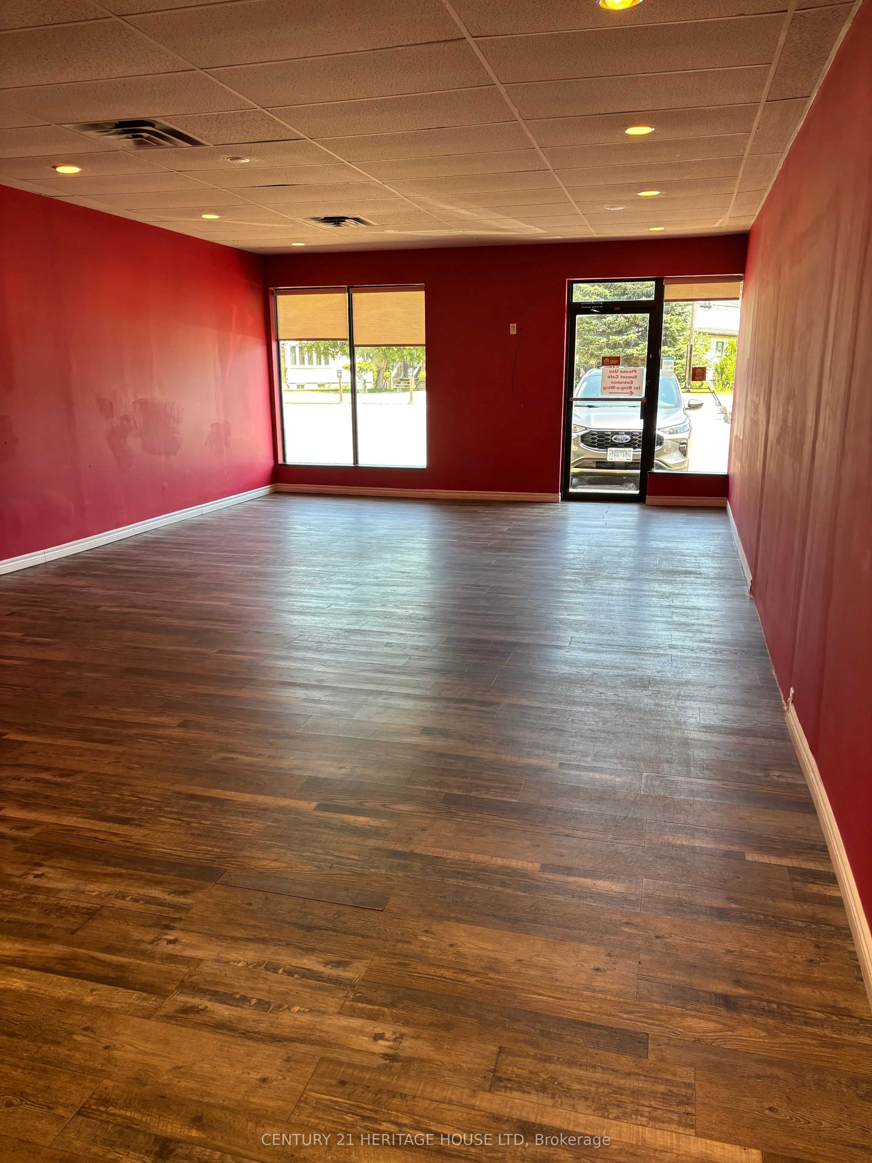 184 Sunset Drive S, #2