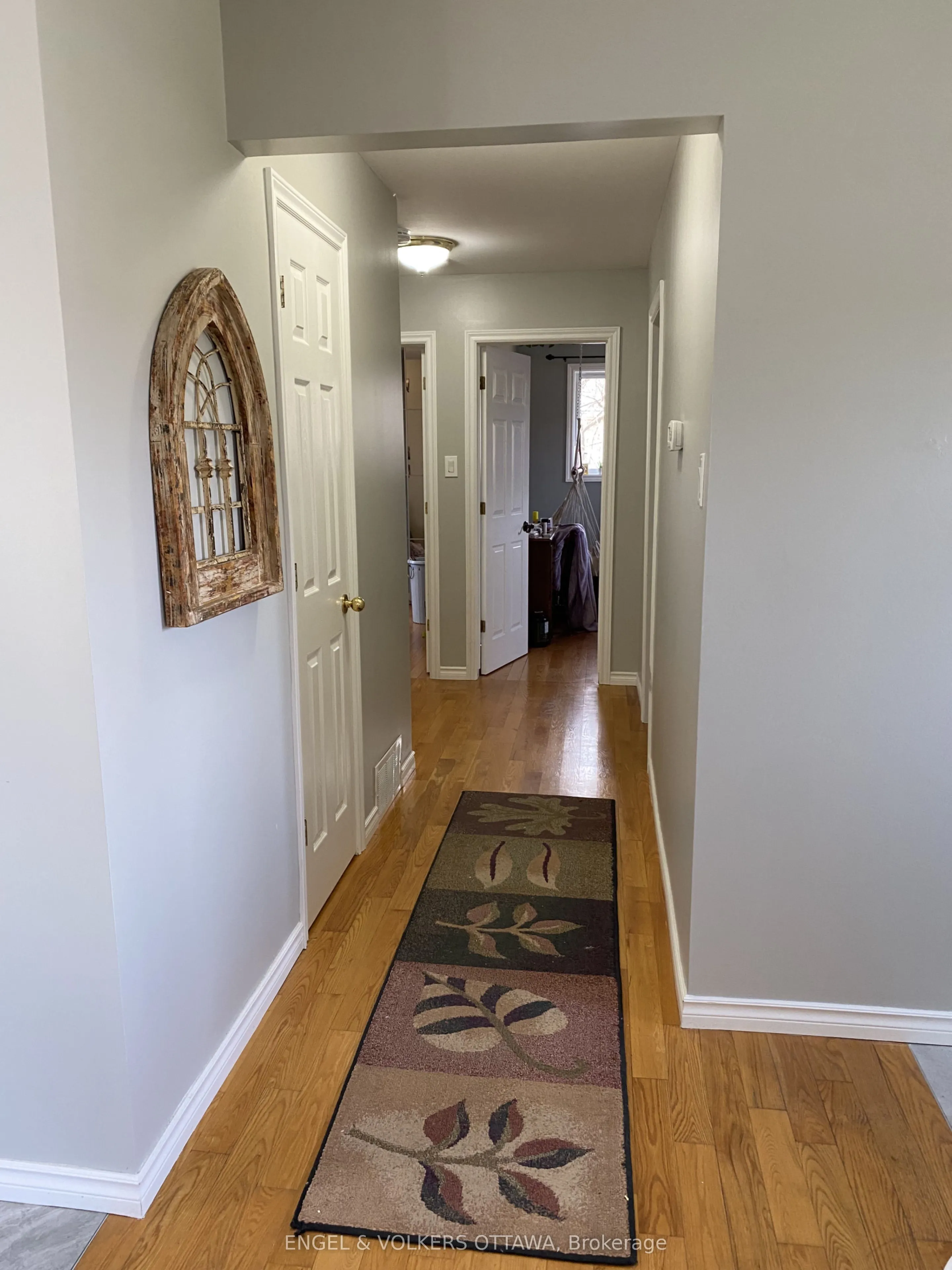 5 Murphy Court
