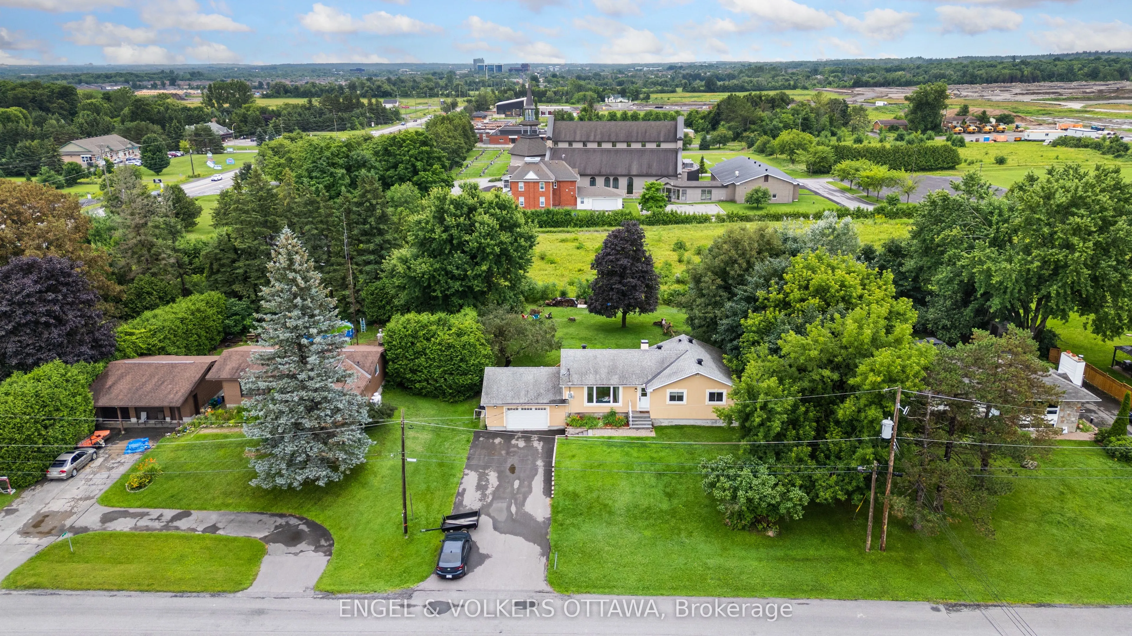 5 Murphy Court