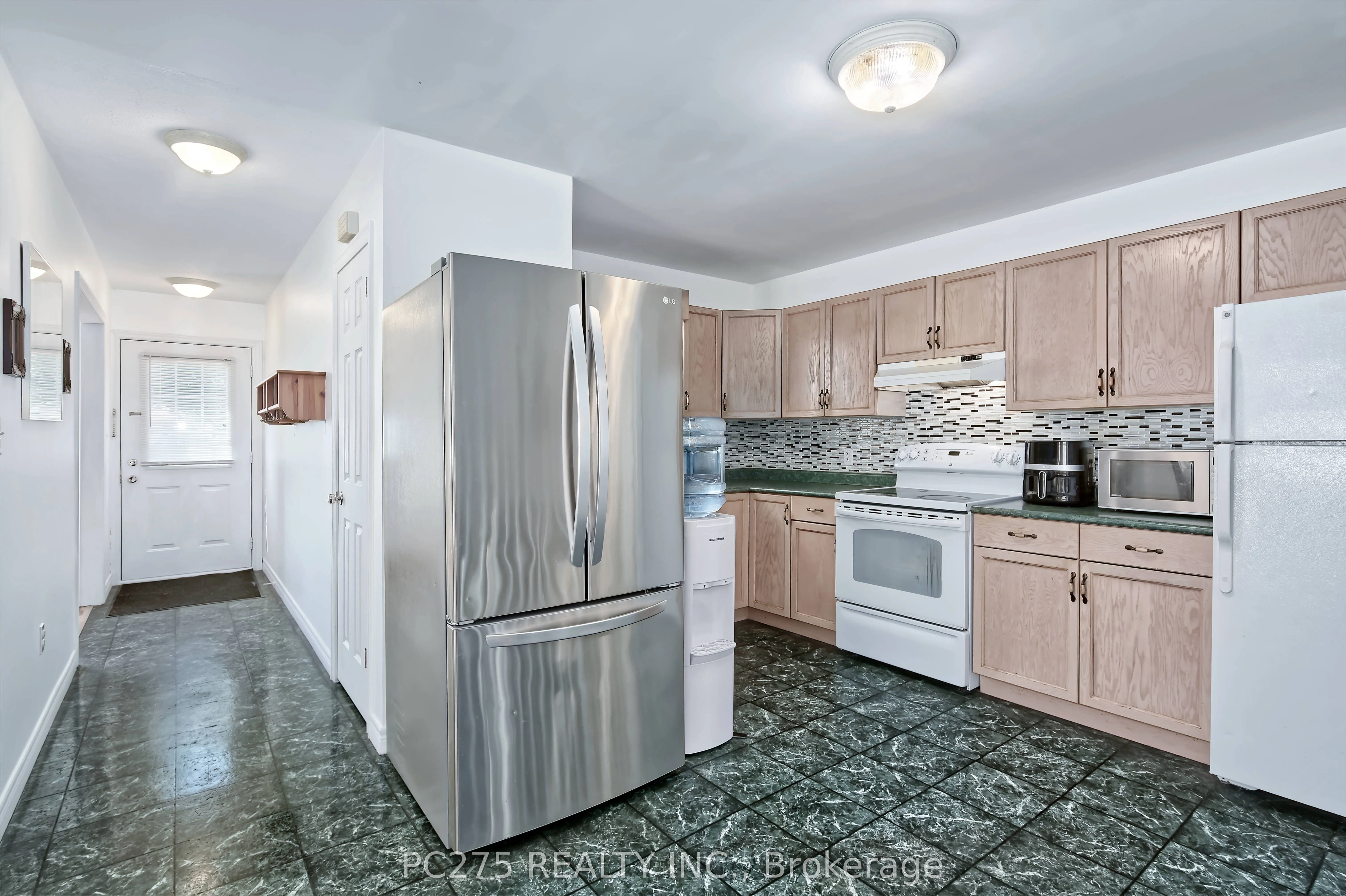 402 Chestnut Street