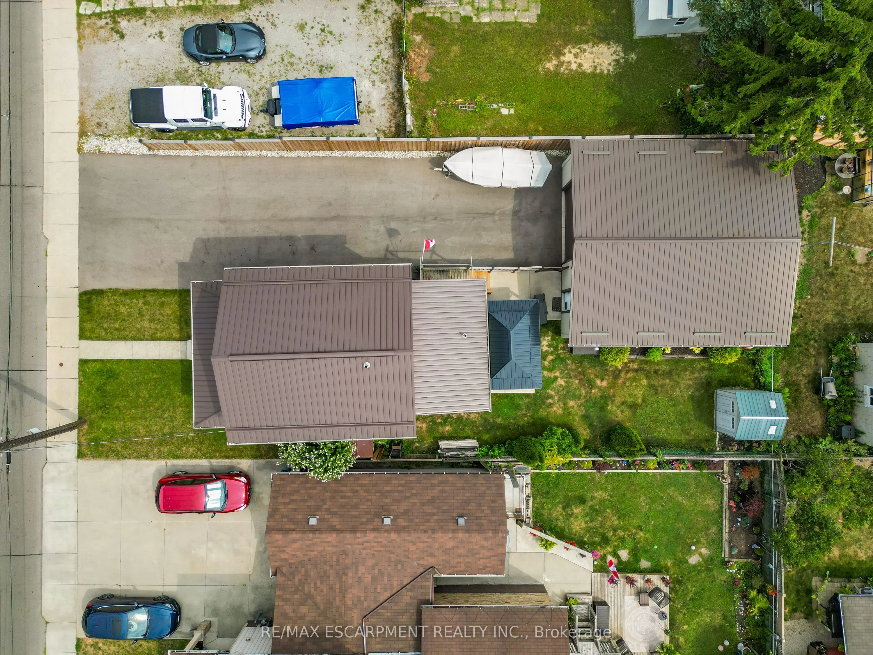 533 Cochrane Road