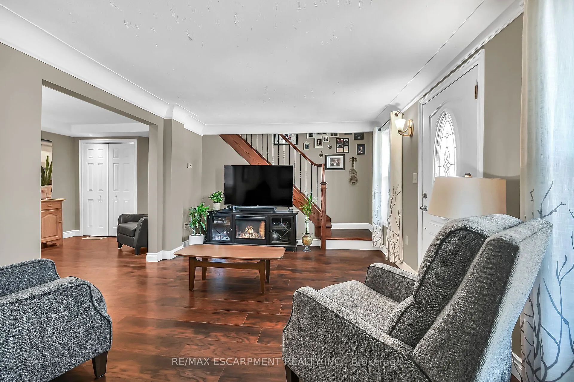 533 Cochrane Road