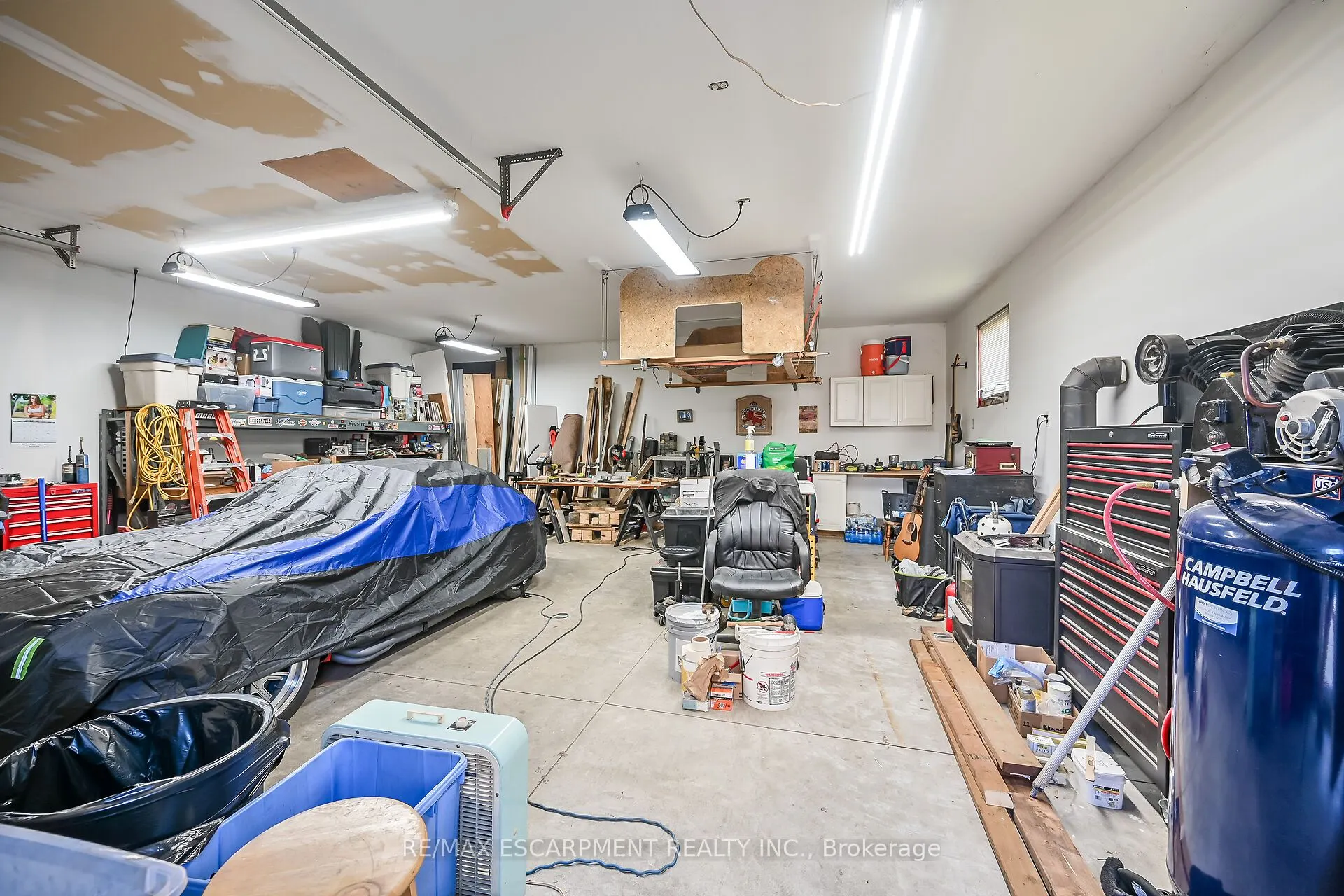533 Cochrane Road
