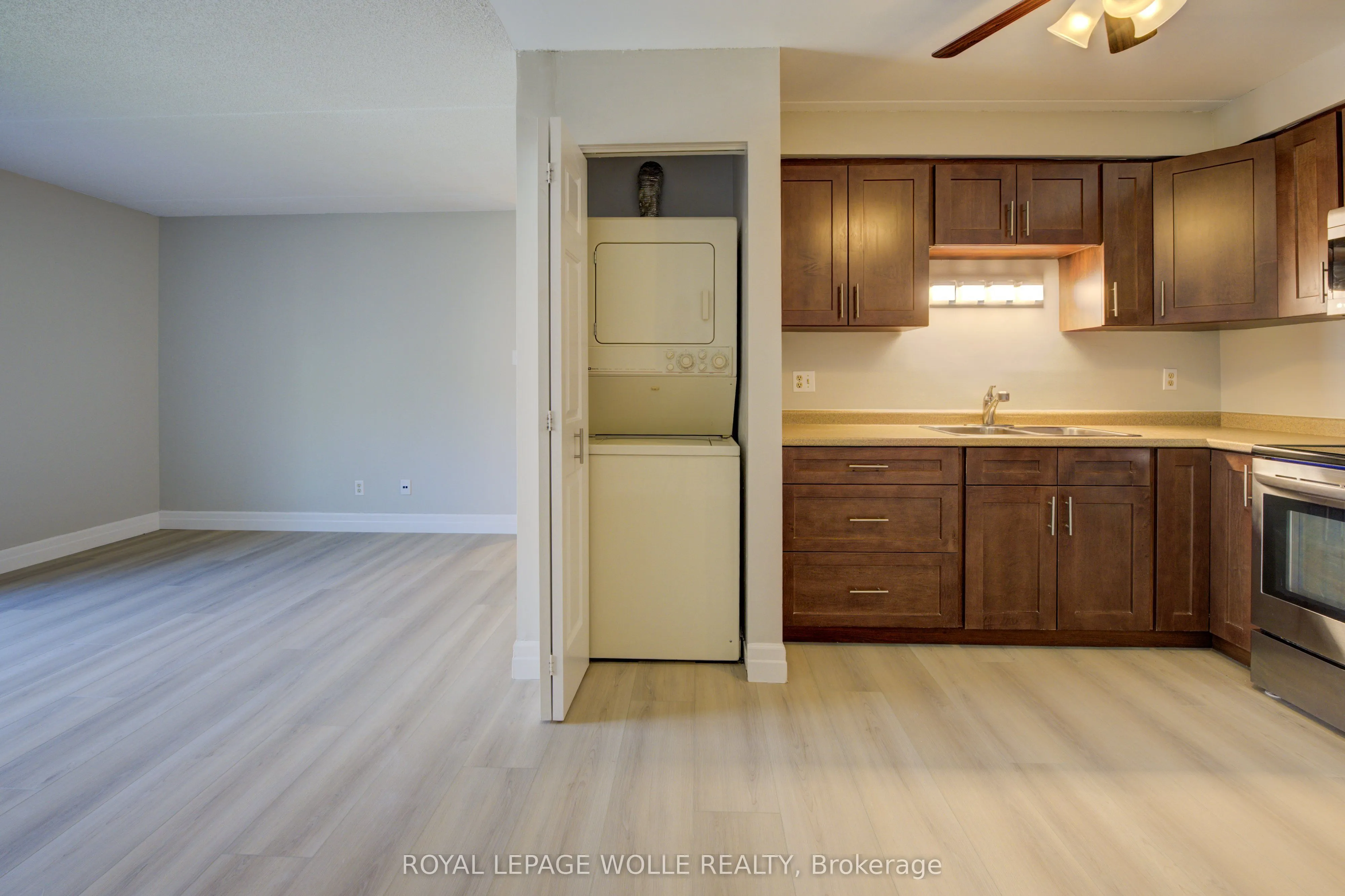 329 Northlake Drive, #7