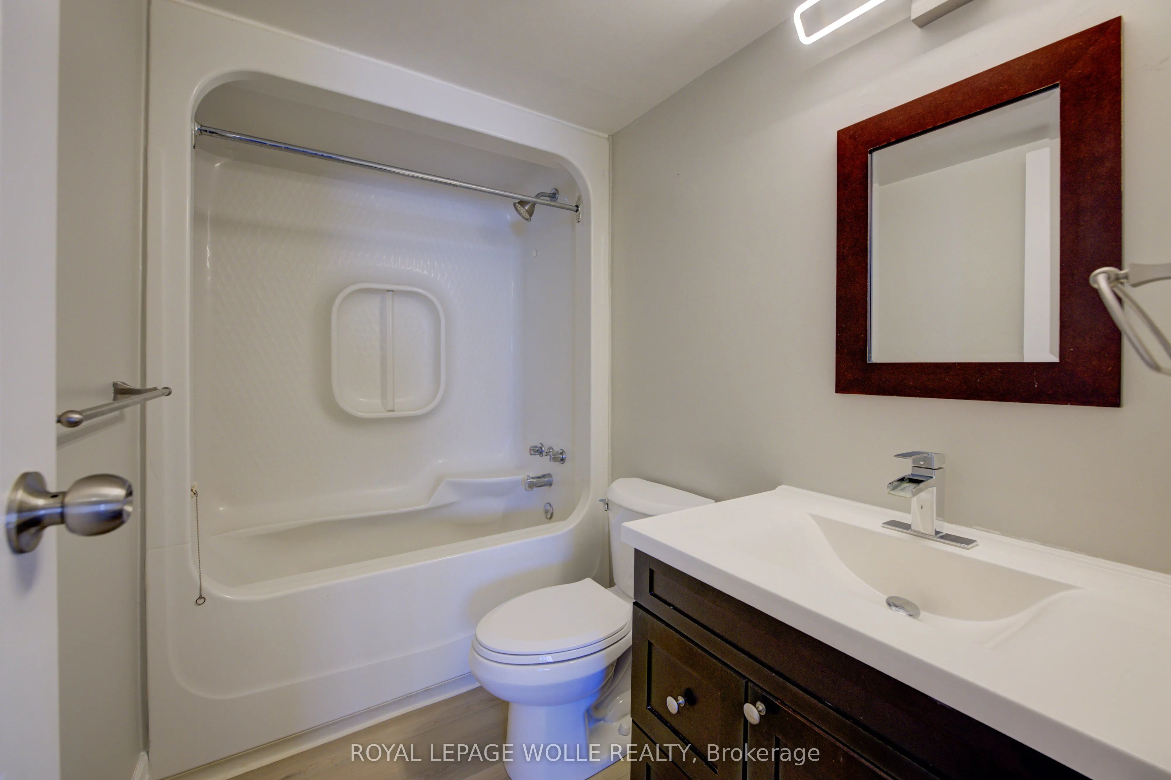 329 Northlake Drive, #7