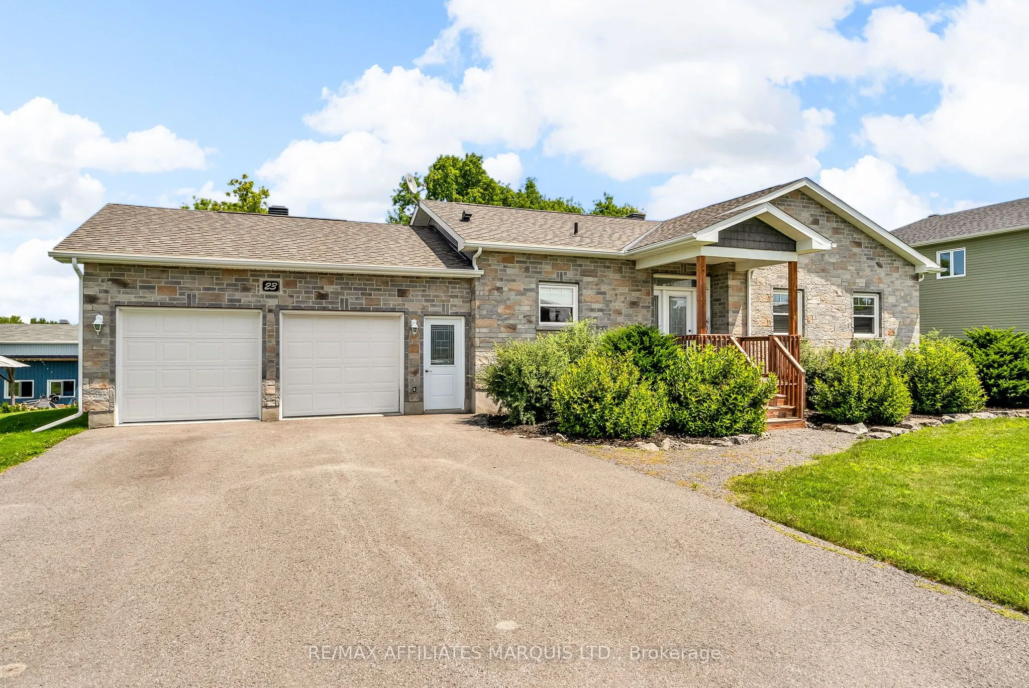 23 Calco Crescent