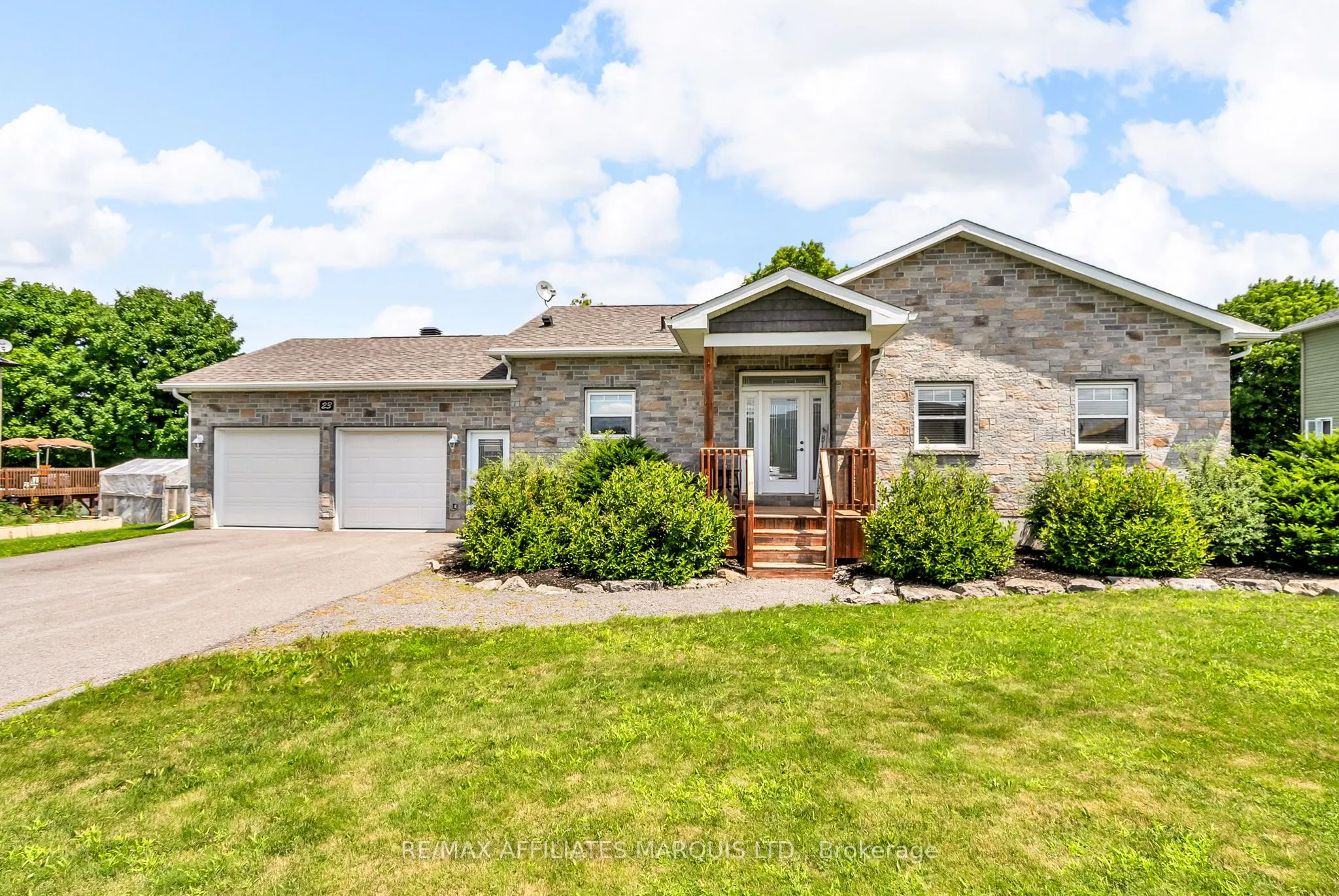 23 Calco Crescent