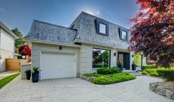 75 Somerset Crescent
