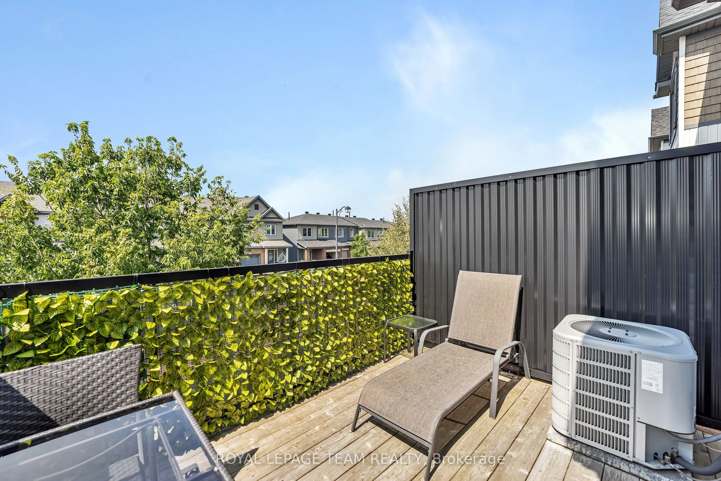 887 Kilbirnie Drive