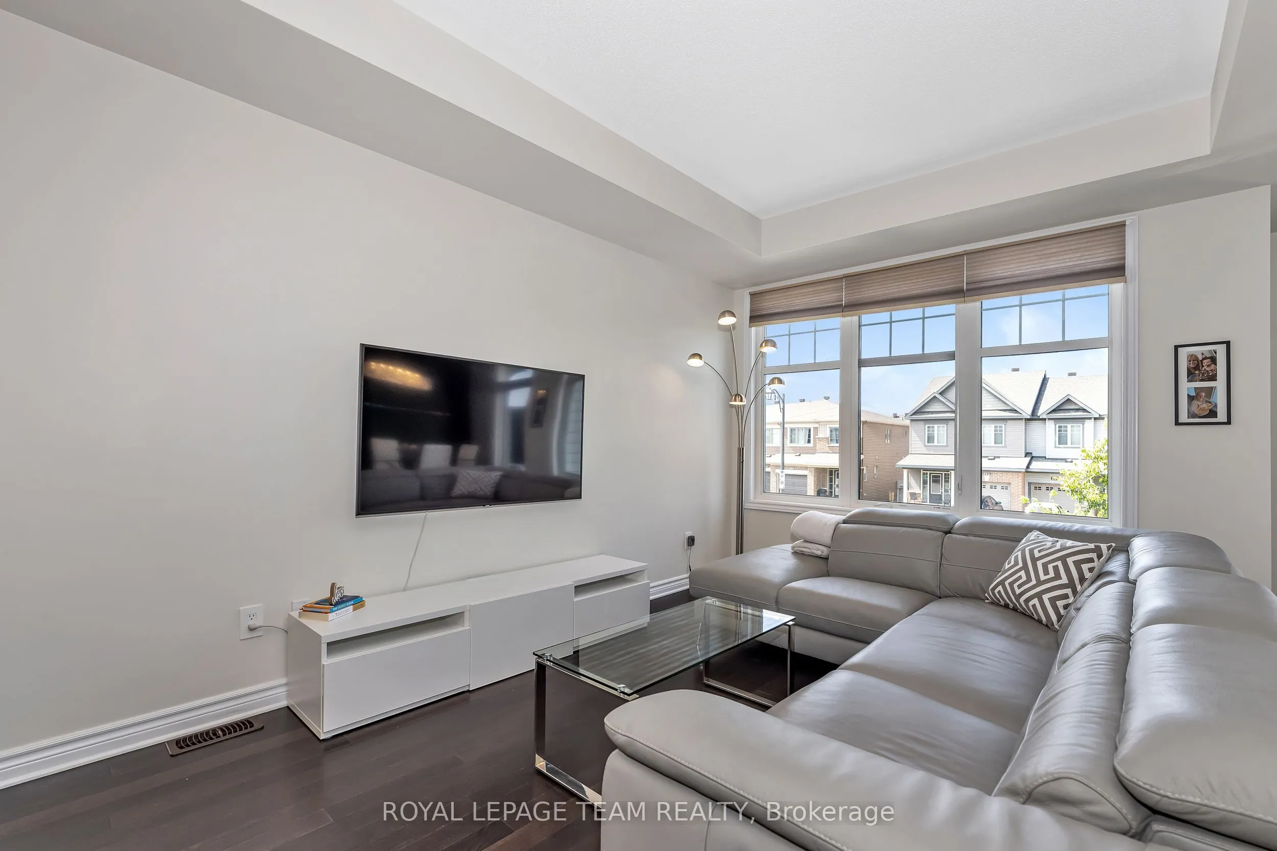 887 Kilbirnie Drive