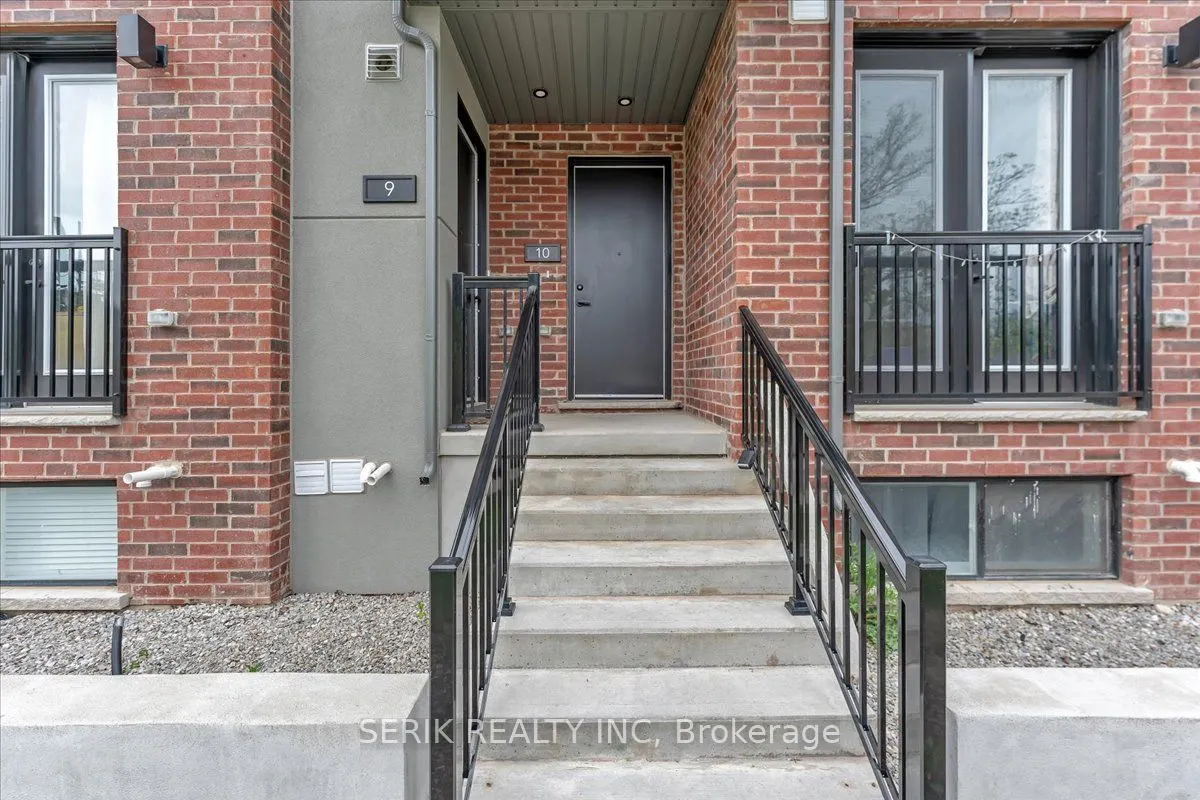 99 Roger Street, #10