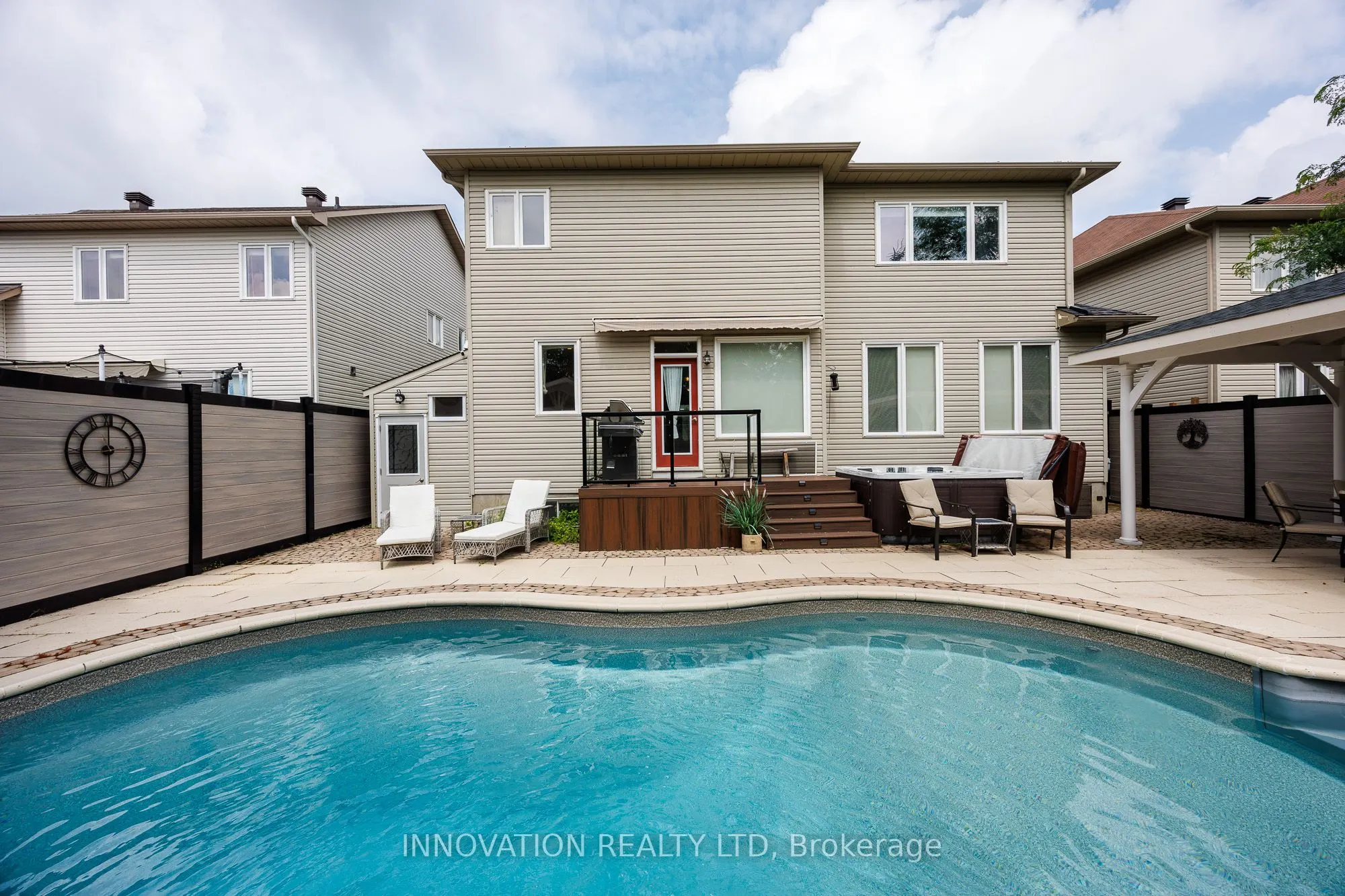 534 Landswood Way