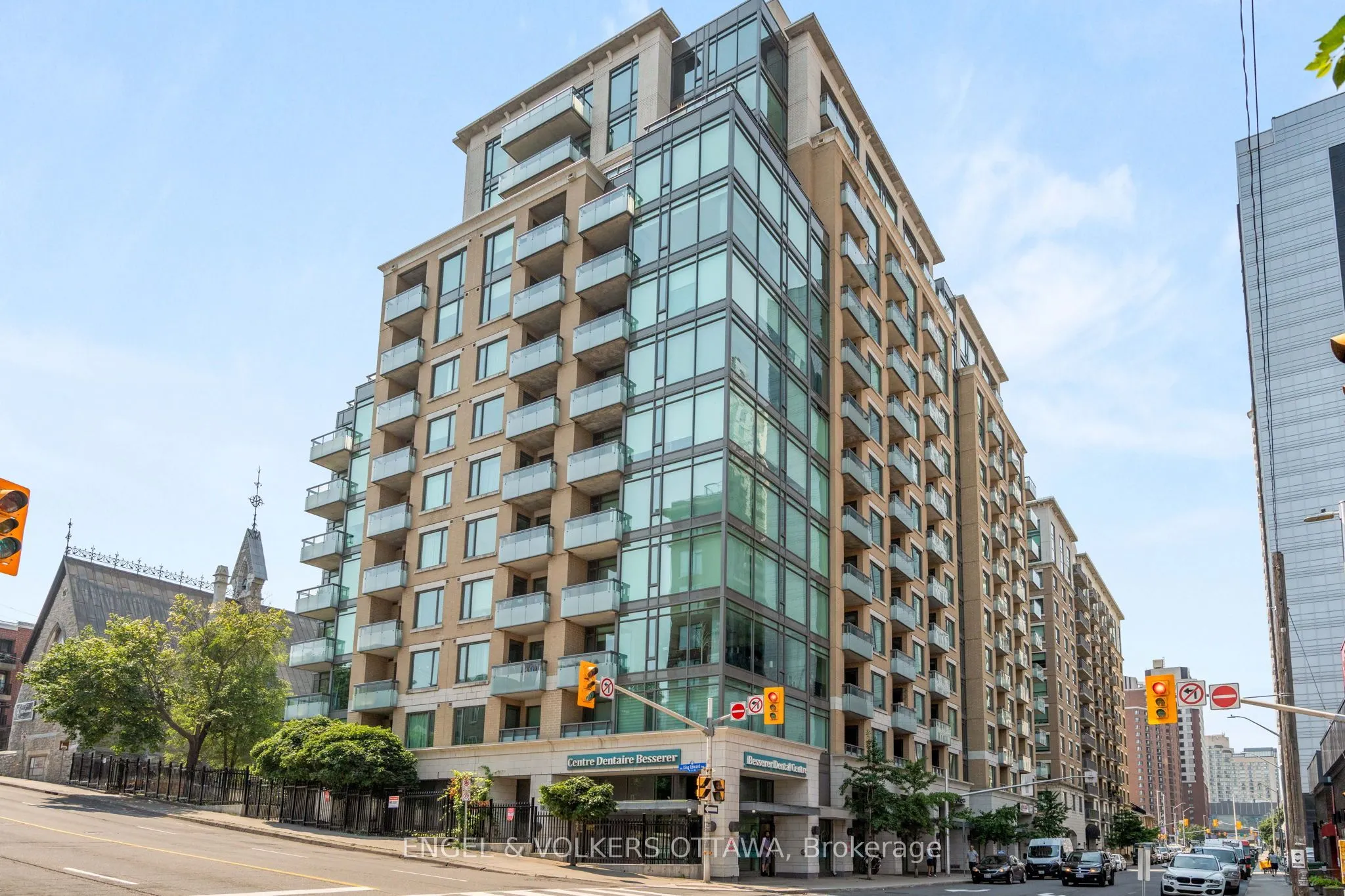 238 Besserer Street, #913