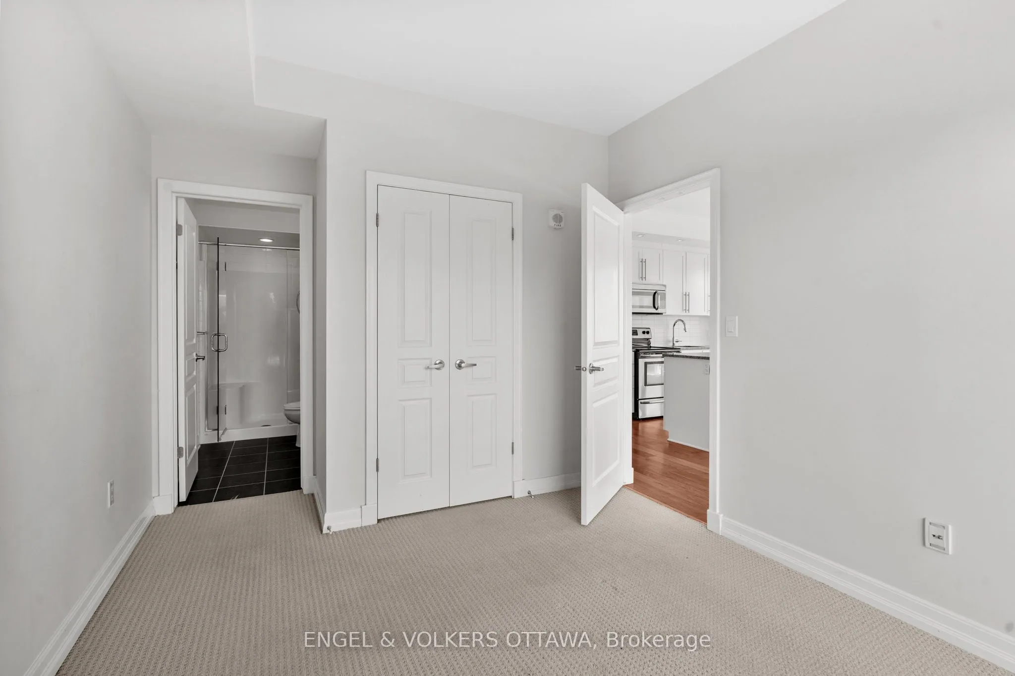238 Besserer Street, #913