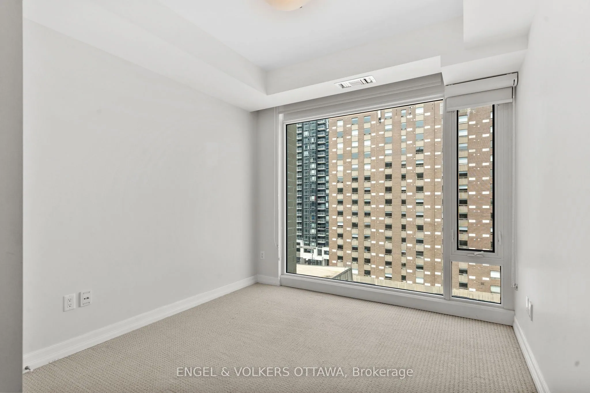 238 Besserer Street, #913