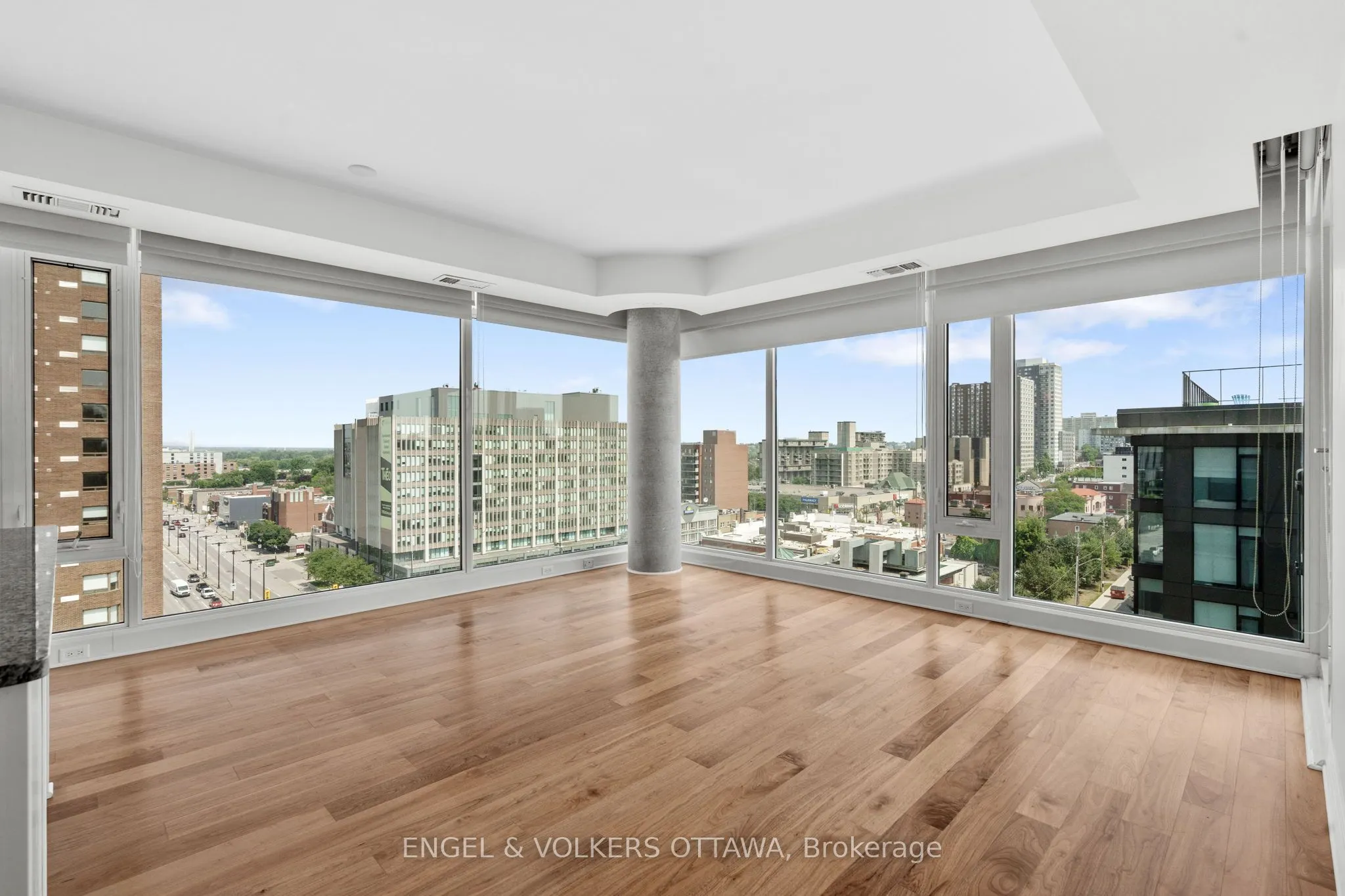 238 Besserer Street, #913