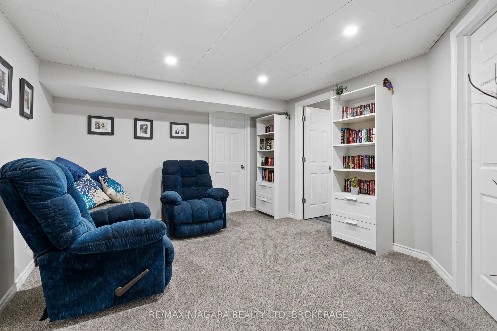 7 GIBSON Place, #35