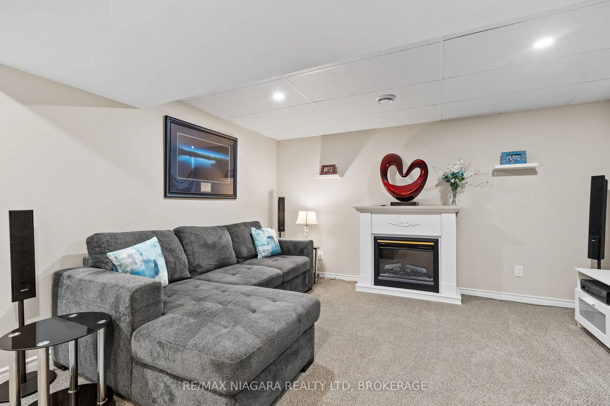 7 GIBSON Place, #35