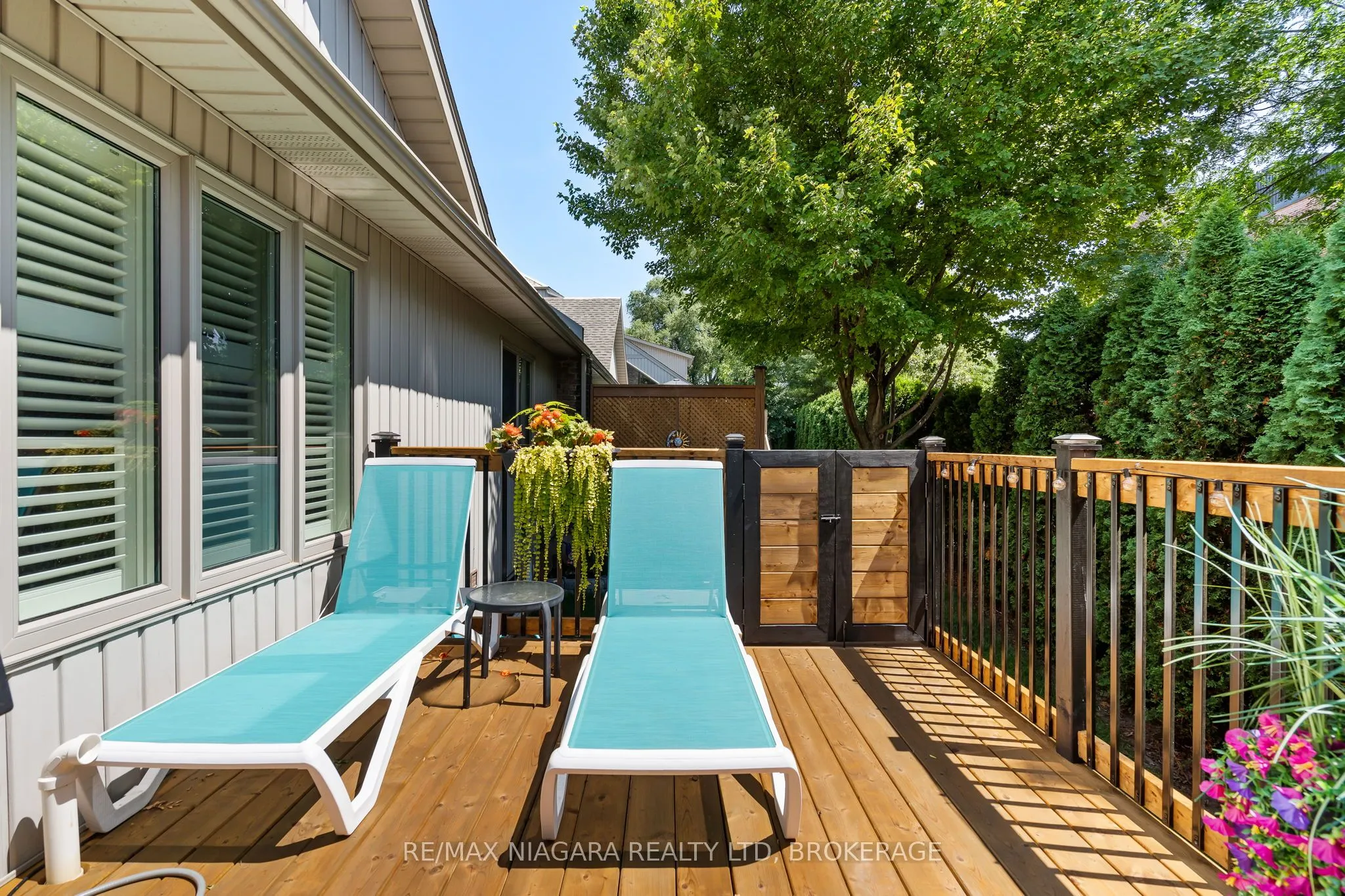 7 GIBSON Place, #35