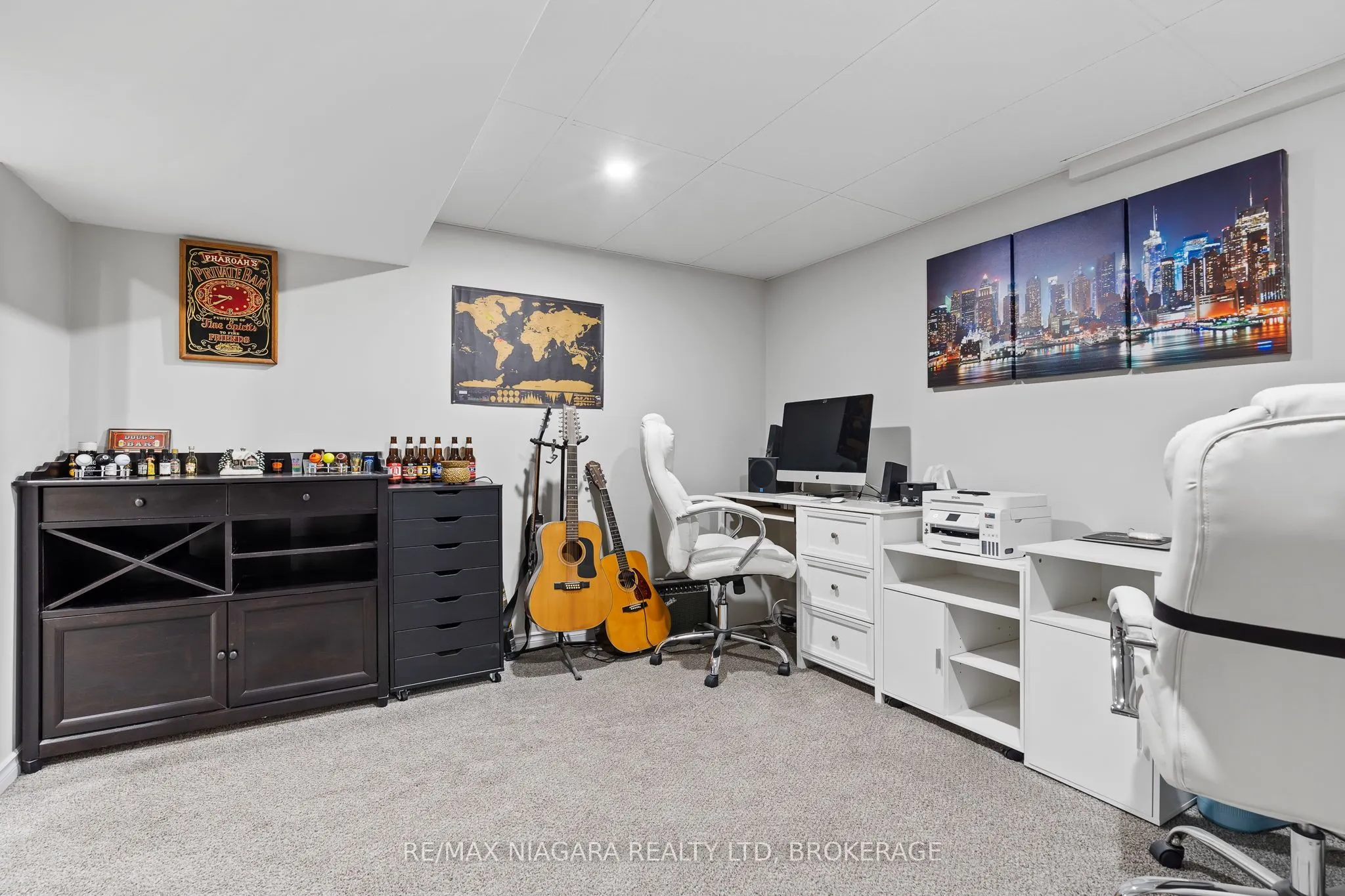 7 GIBSON Place, #35