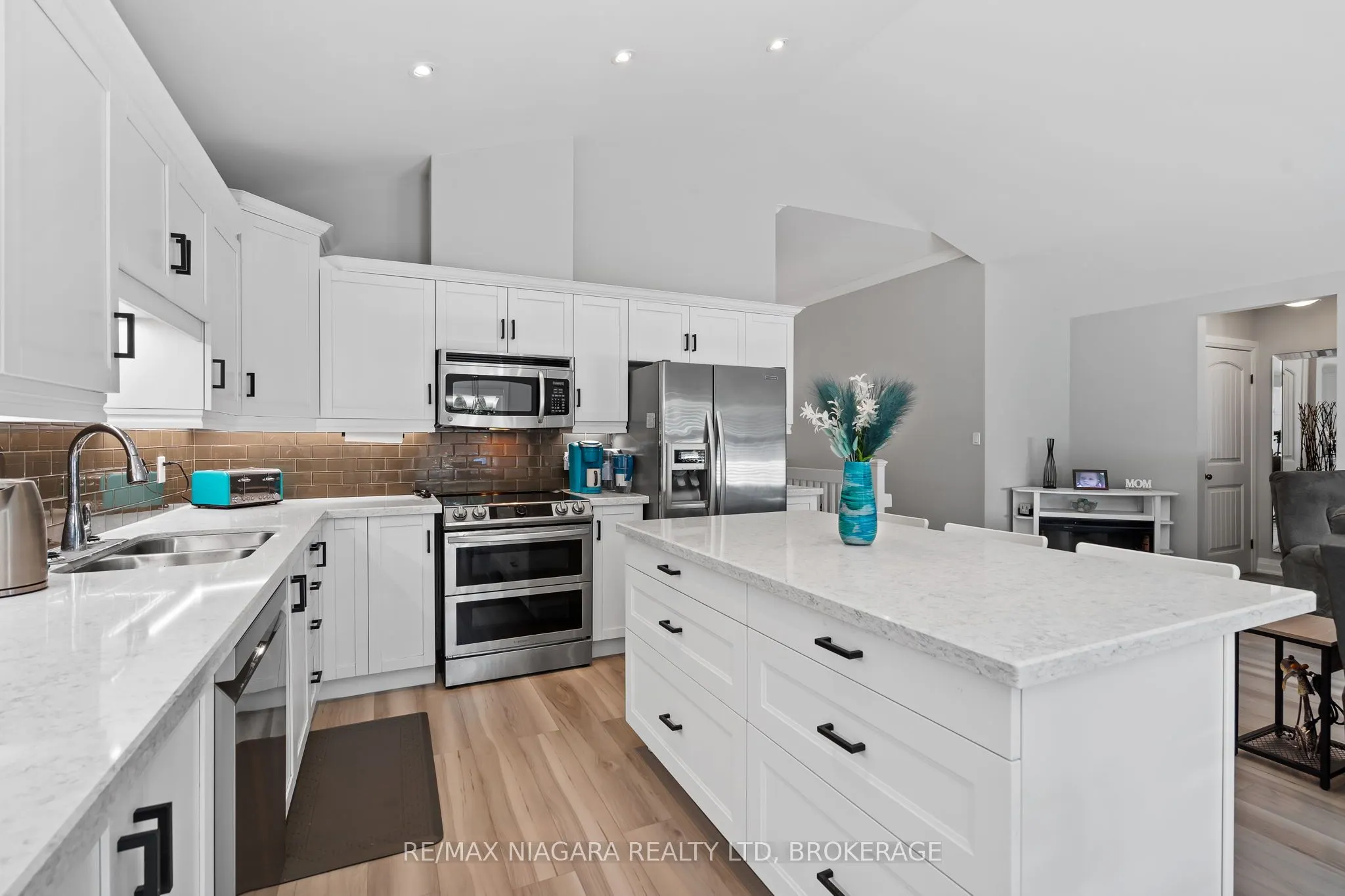 7 GIBSON Place, #35