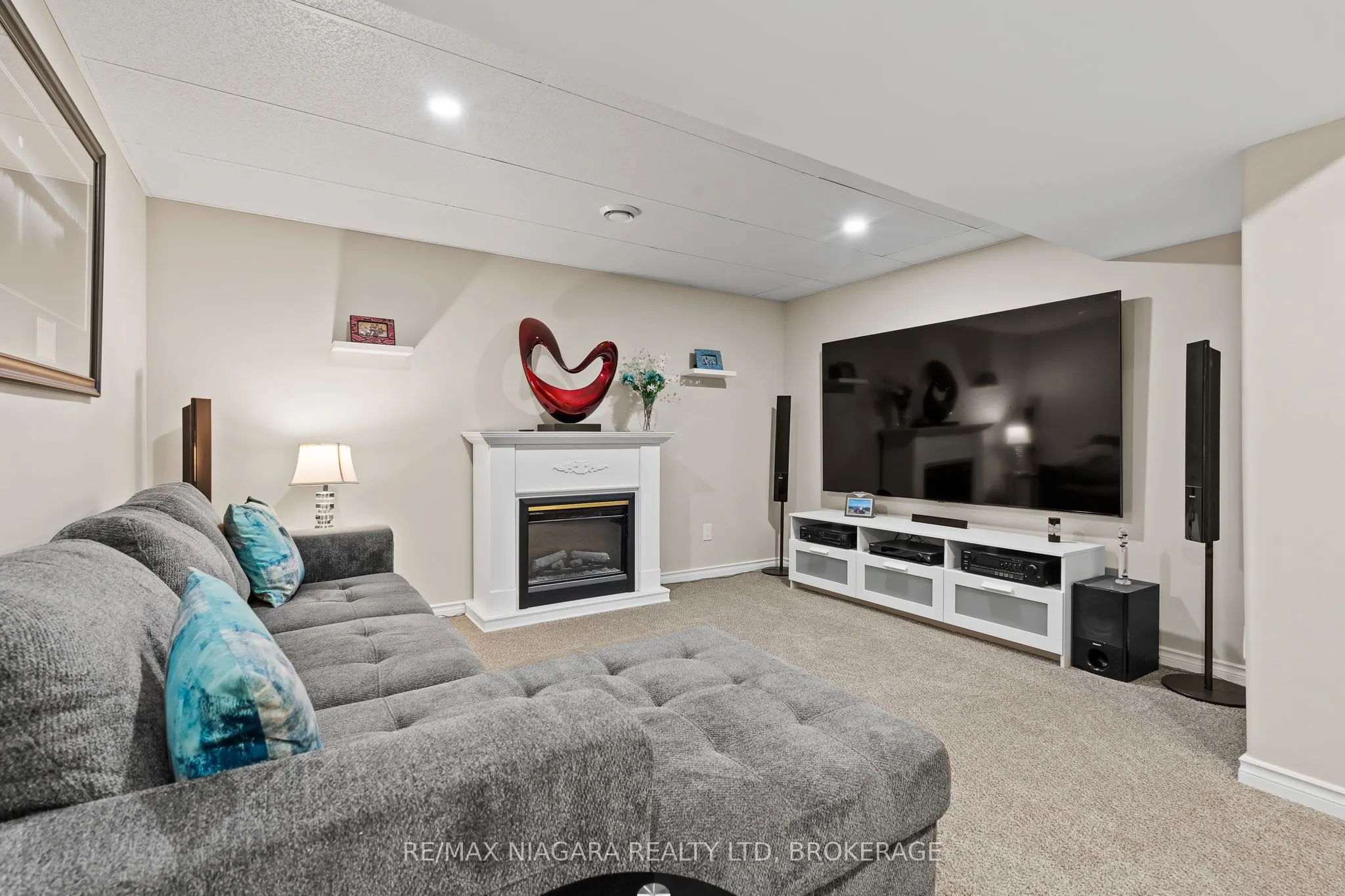 7 GIBSON Place, #35