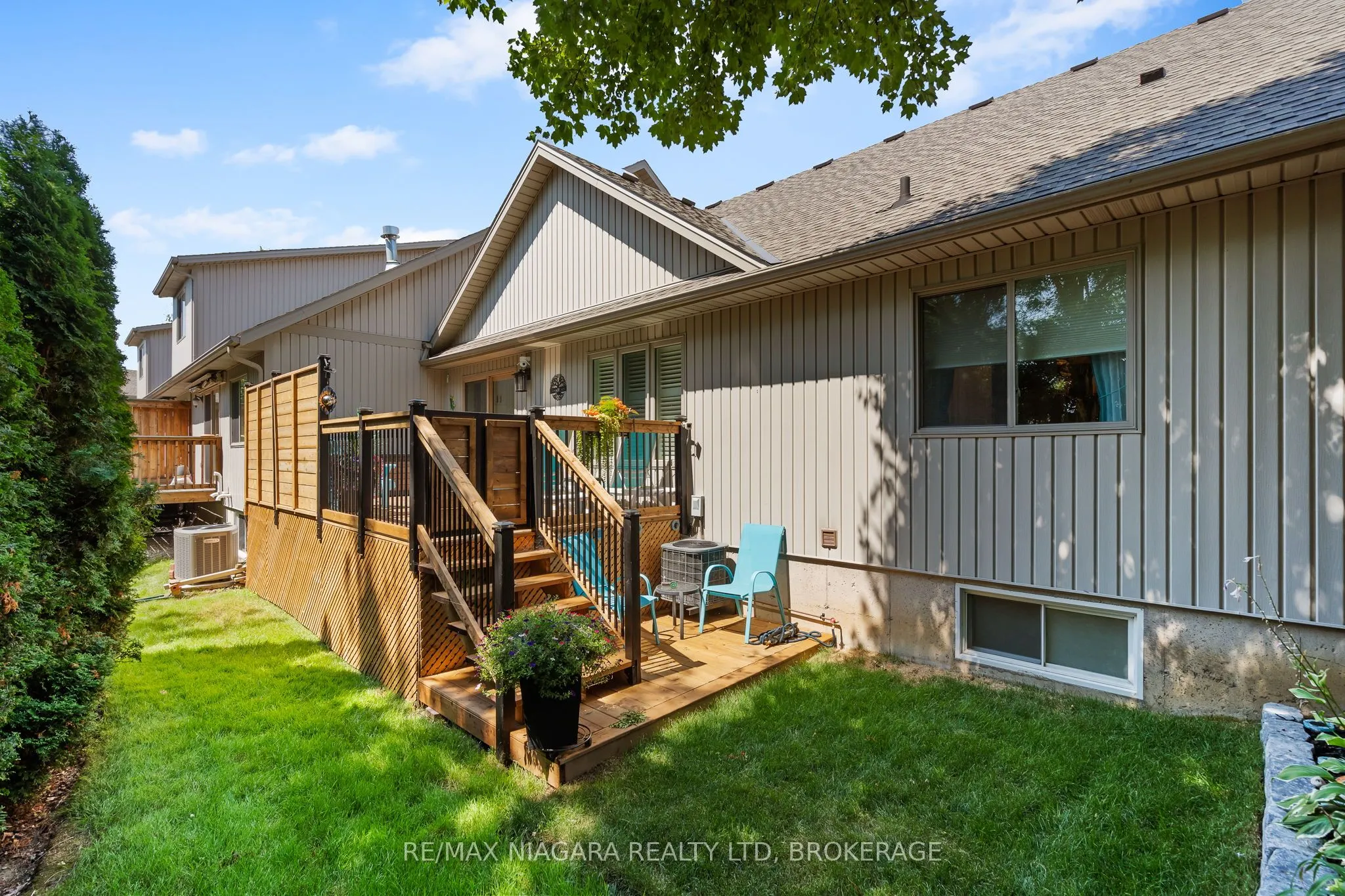 7 GIBSON Place, #35