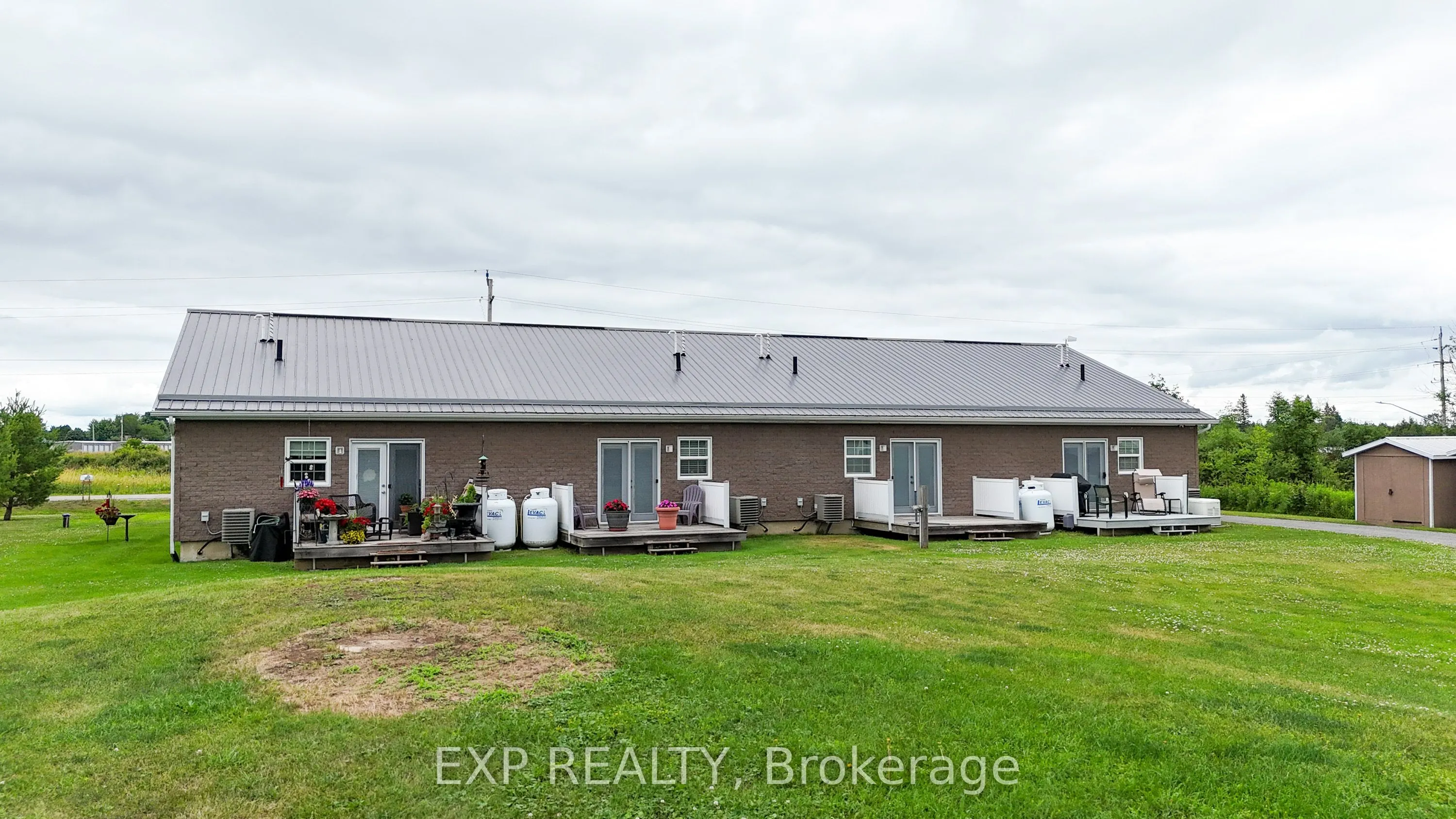142 Ewart Avenue