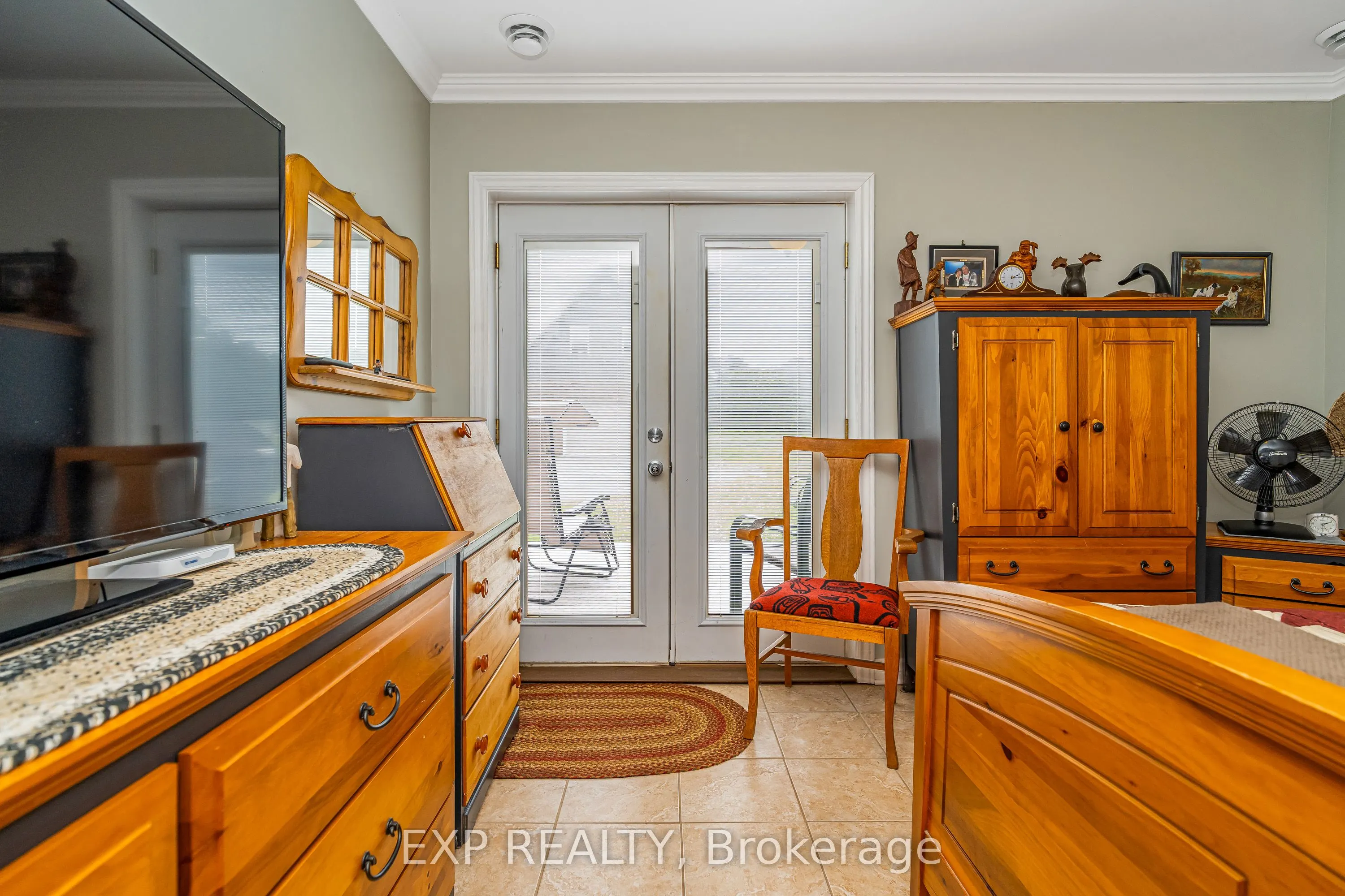 142 Ewart Avenue