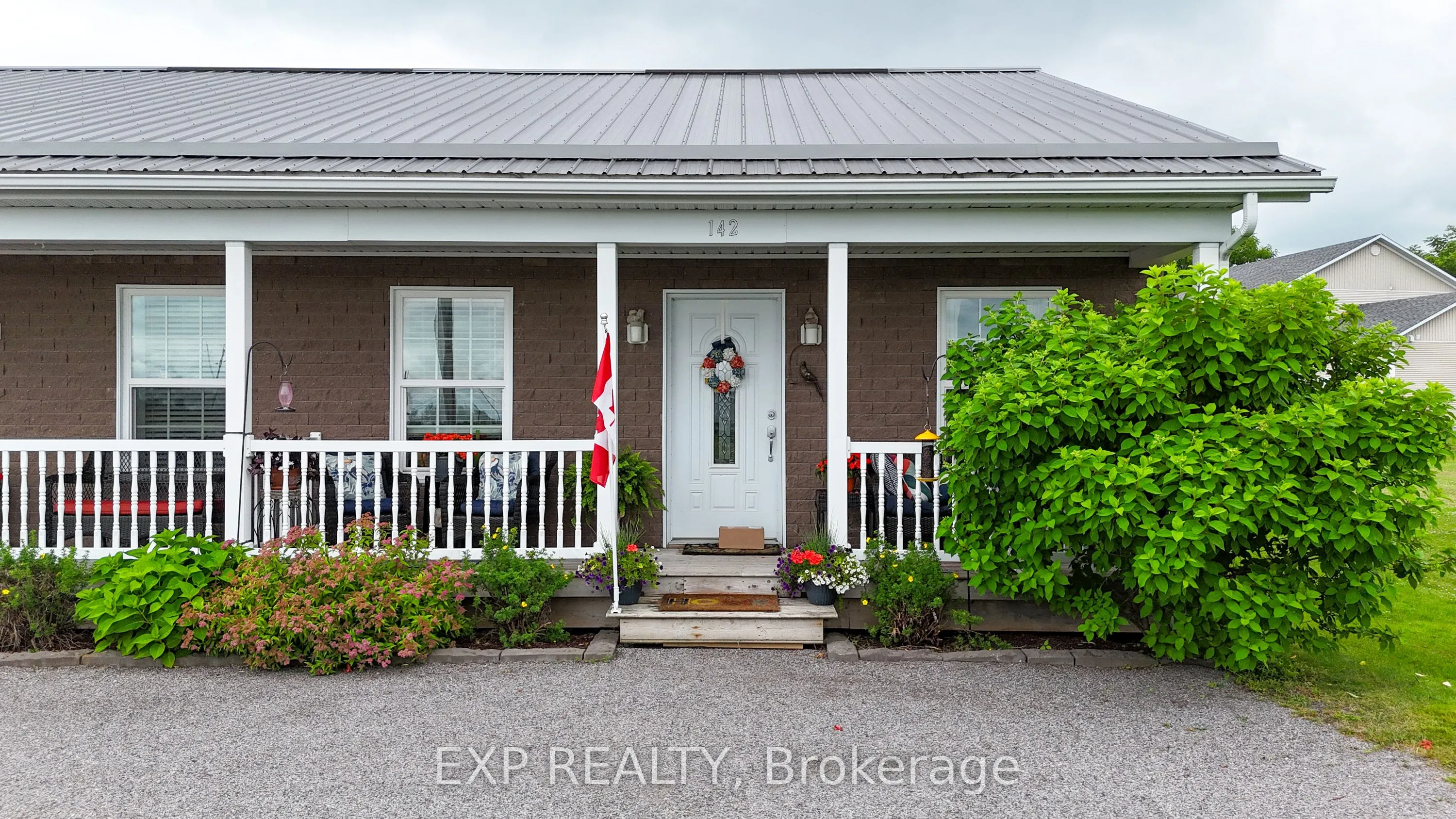 142 Ewart Avenue