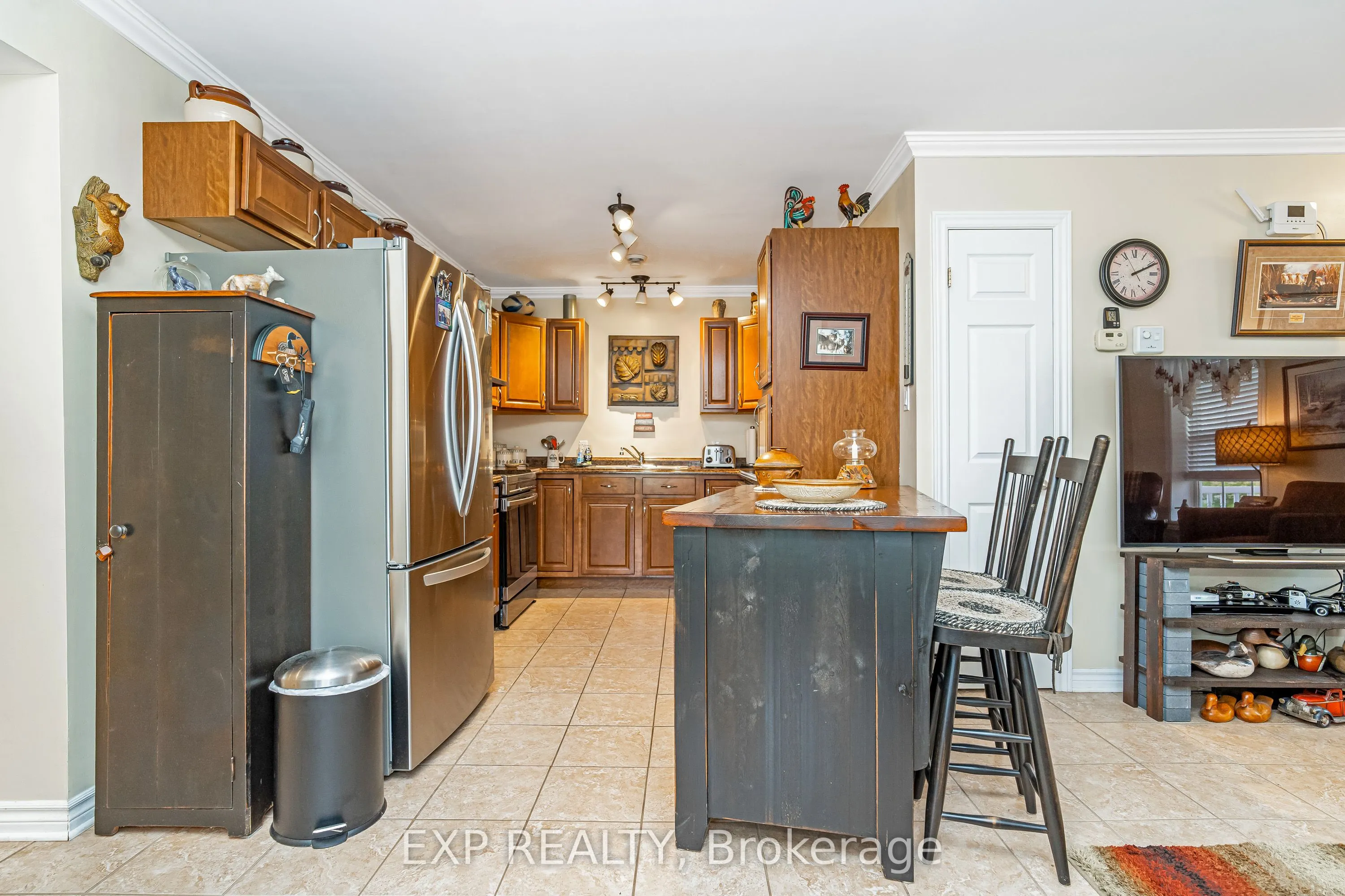 142 Ewart Avenue