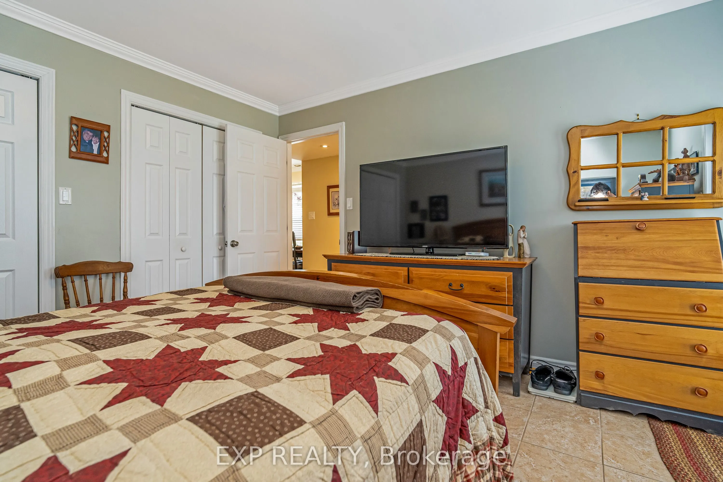142 Ewart Avenue