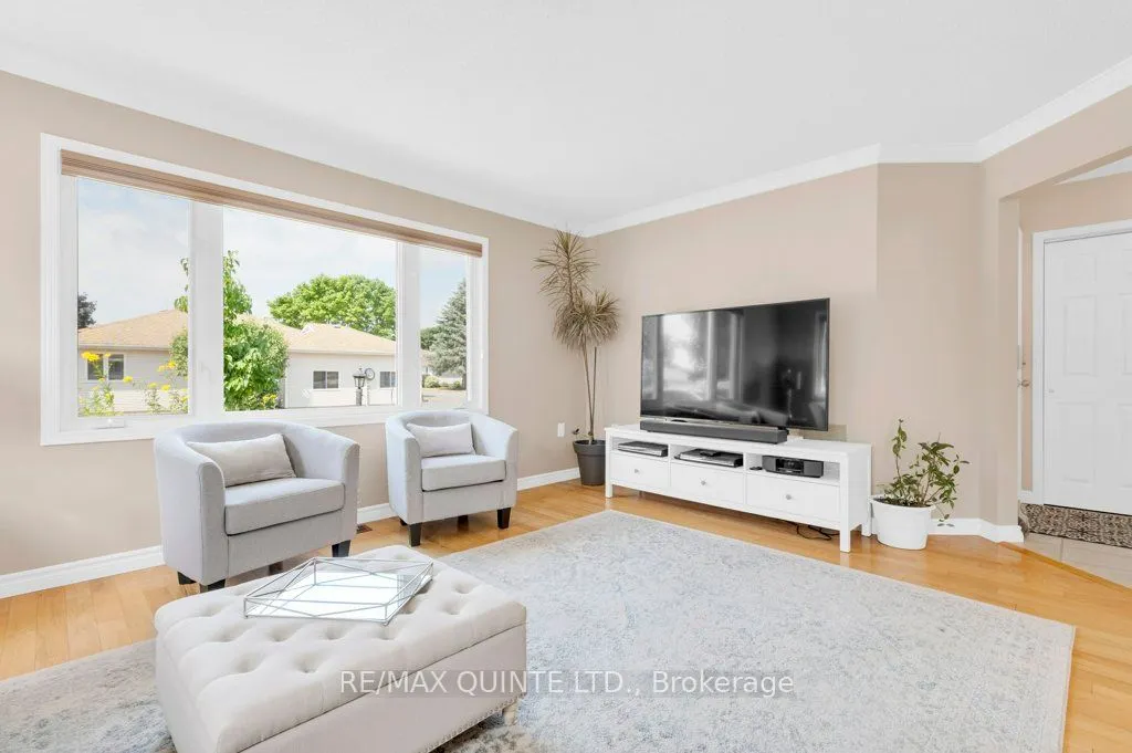 2 Heritage Drive
