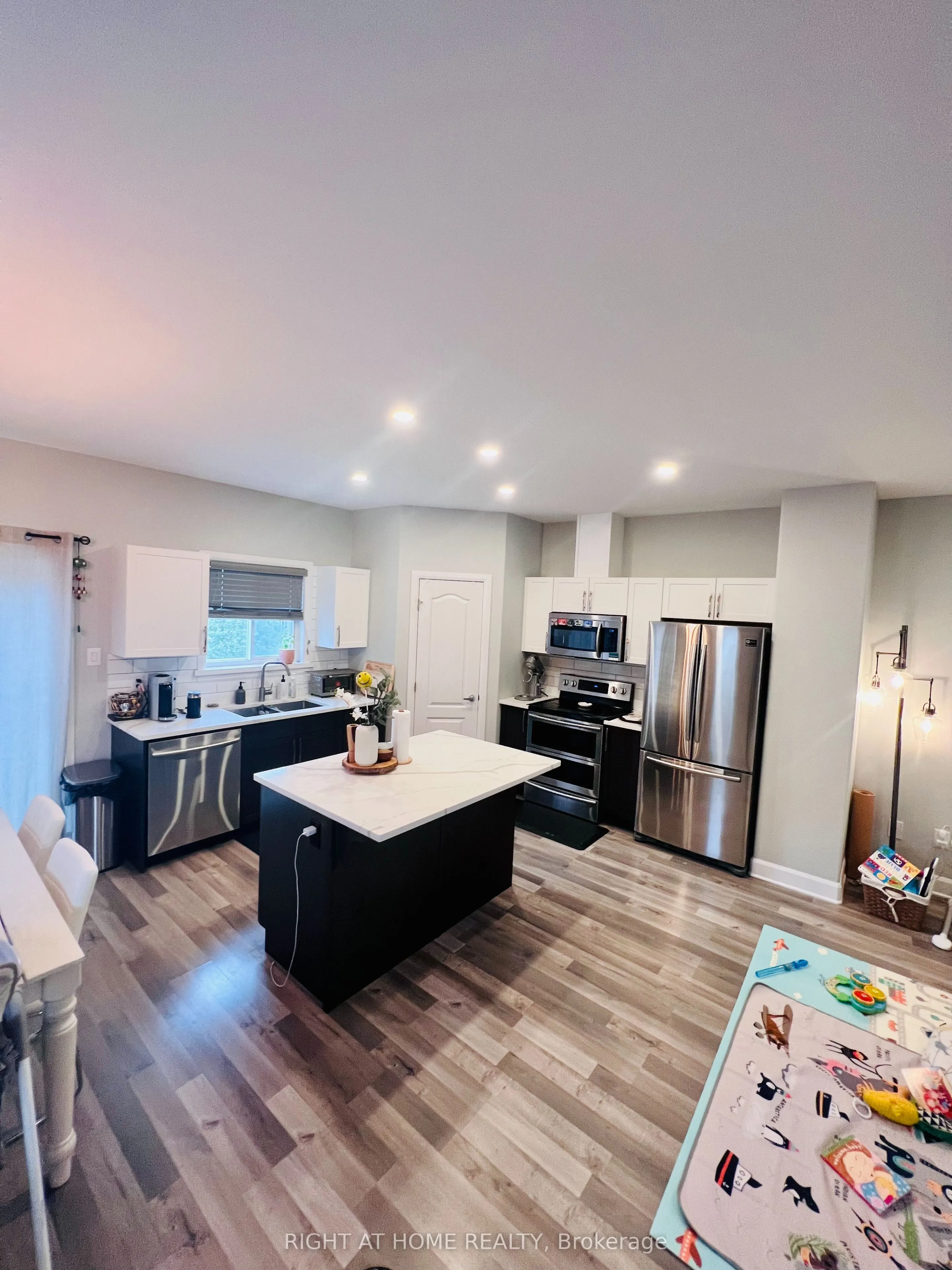 96 Stonehaven Way