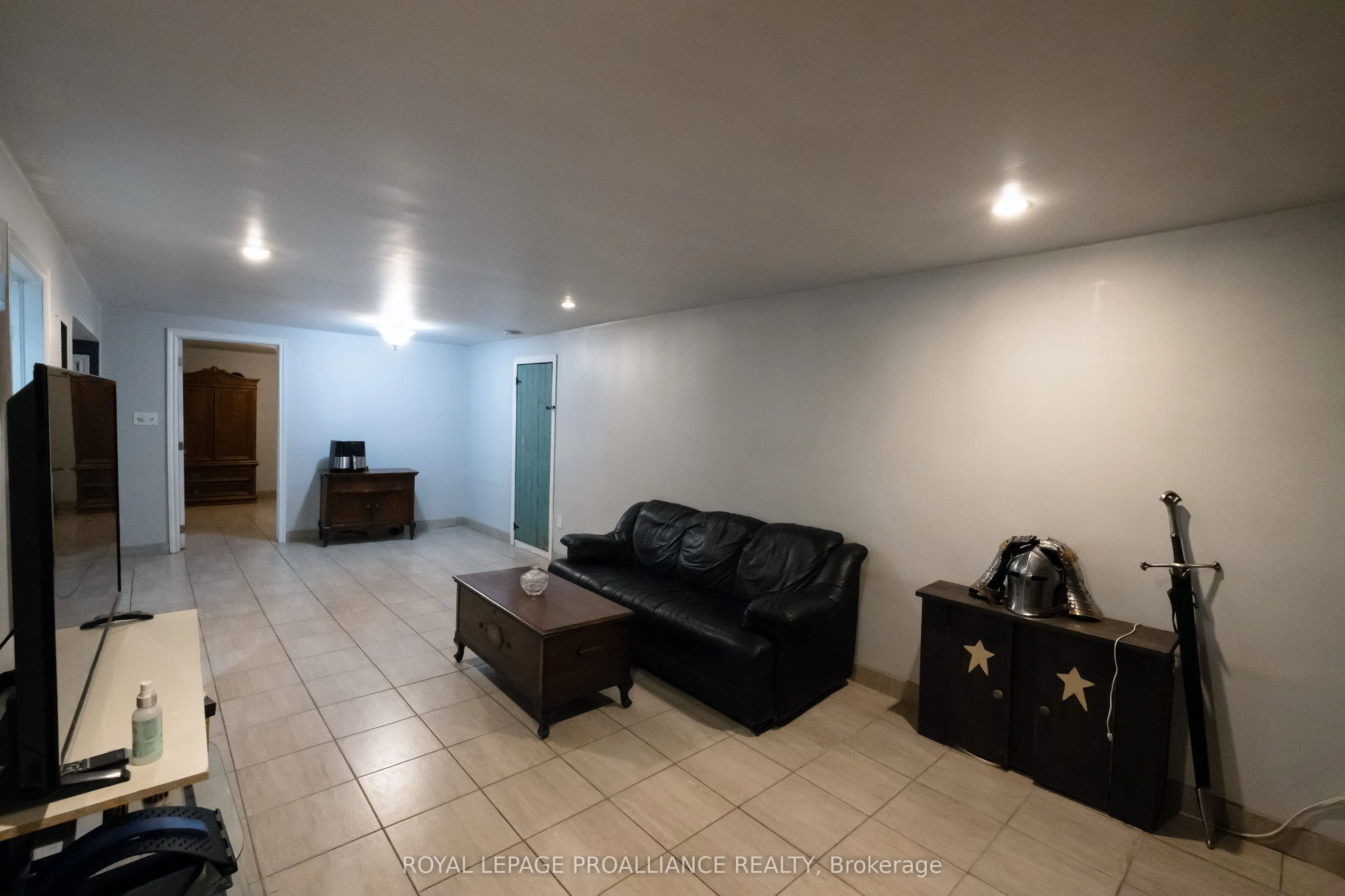 17 Woodland Acres