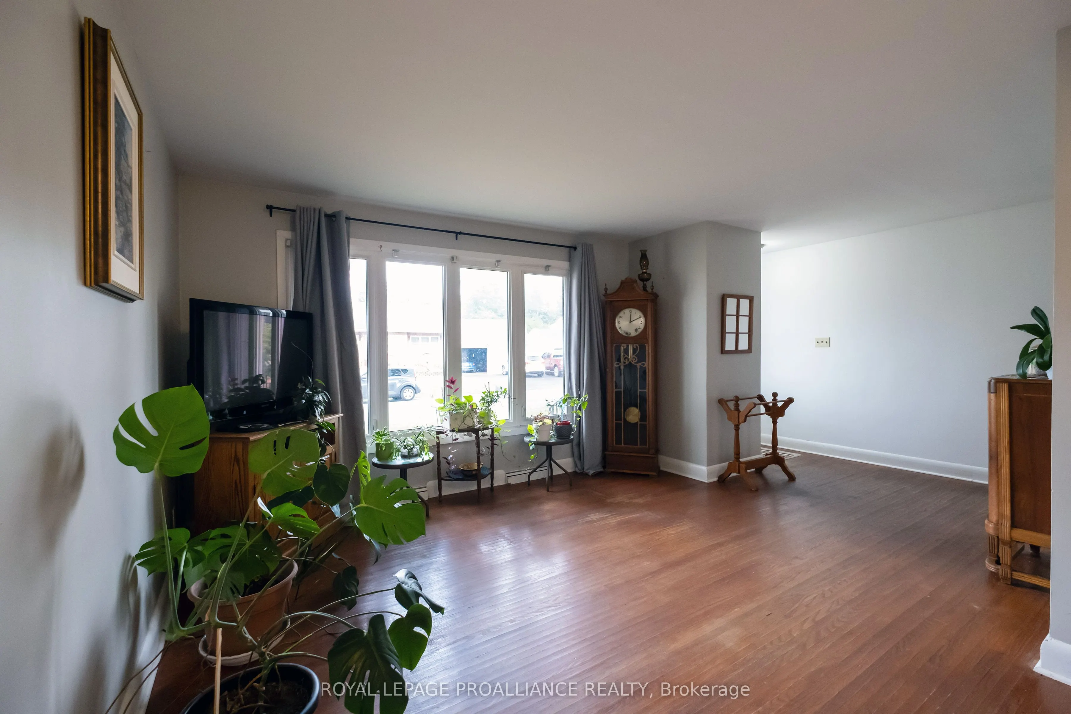 17 Woodland Acres