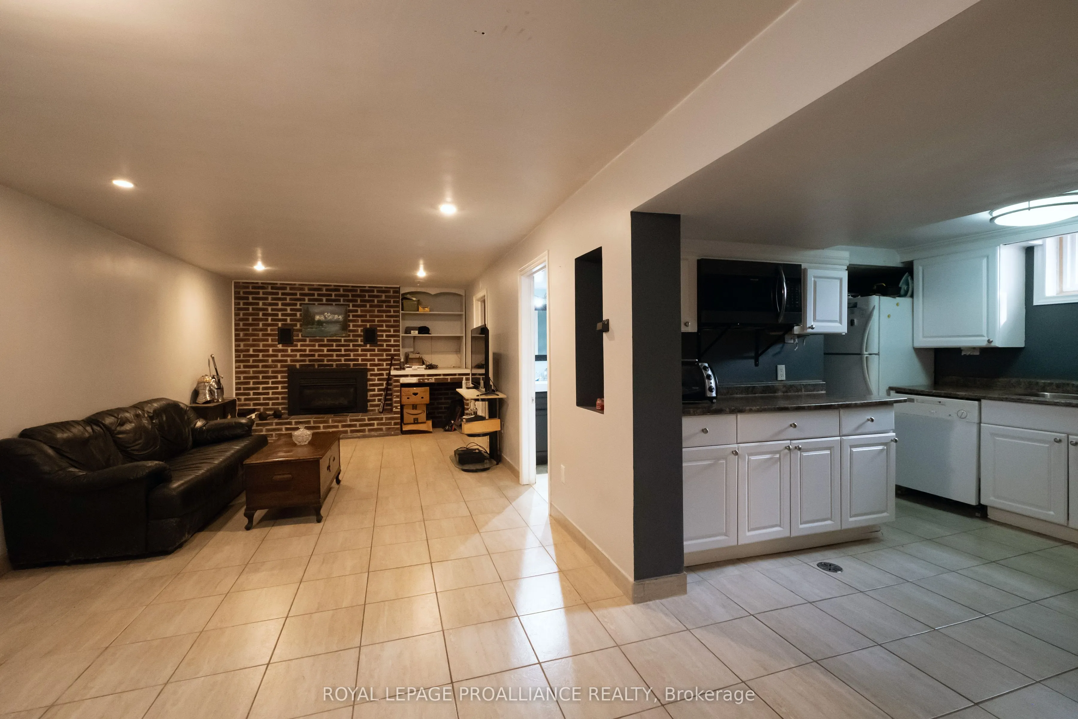 17 Woodland Acres